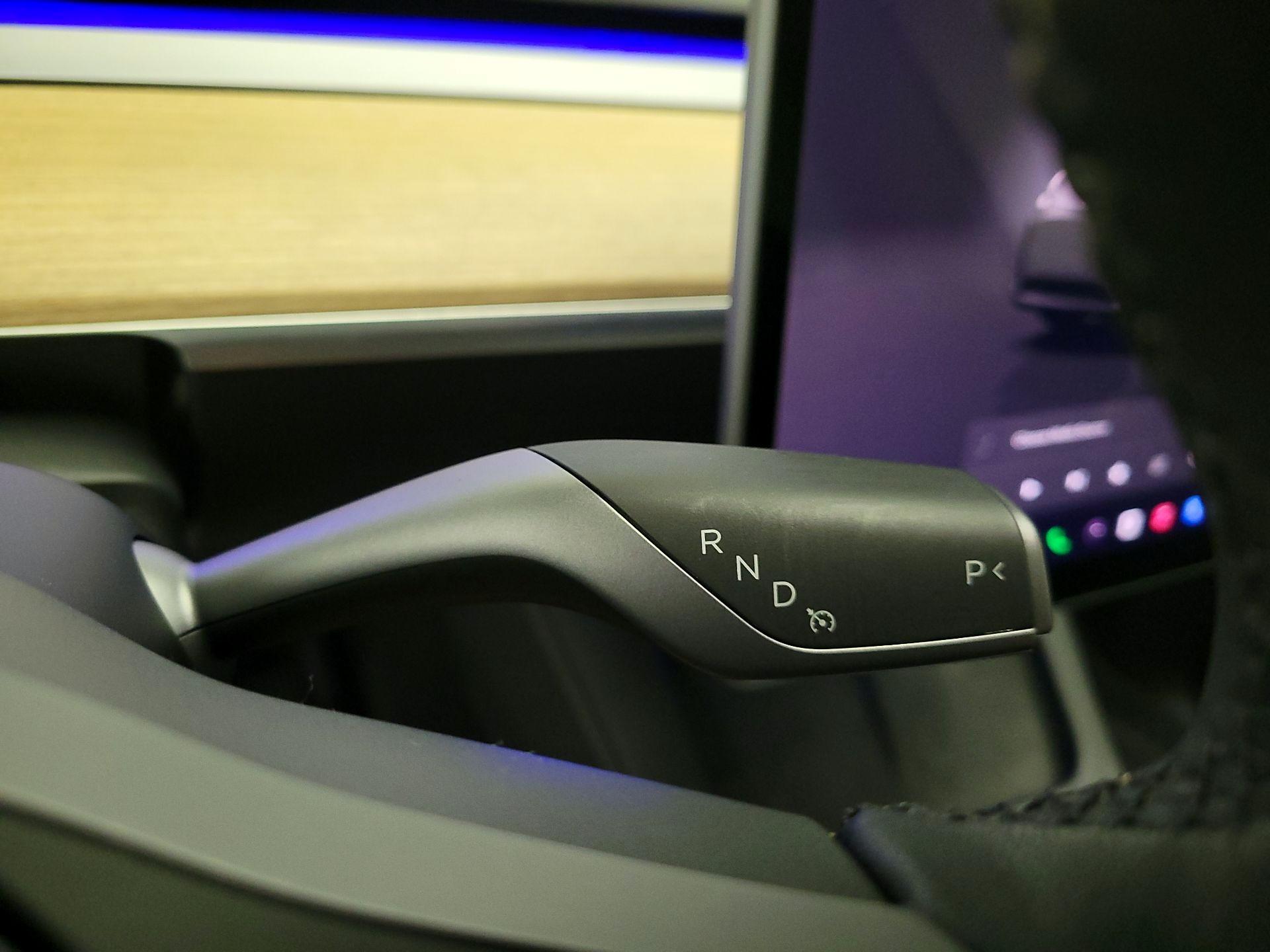 Thumbnail: 2025 Tesla Model Y - 17