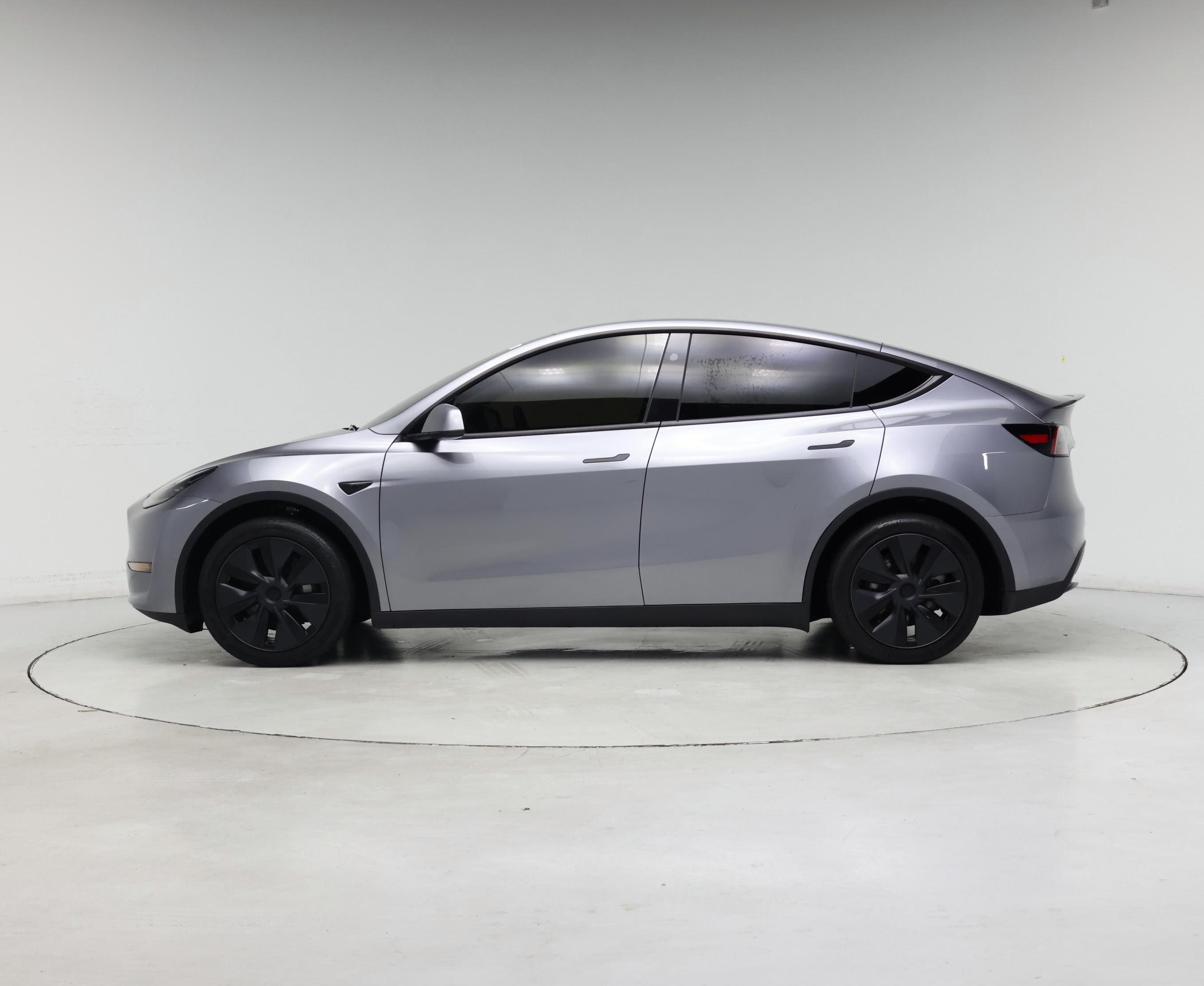 Thumbnail: 2025 Tesla Model Y - 3