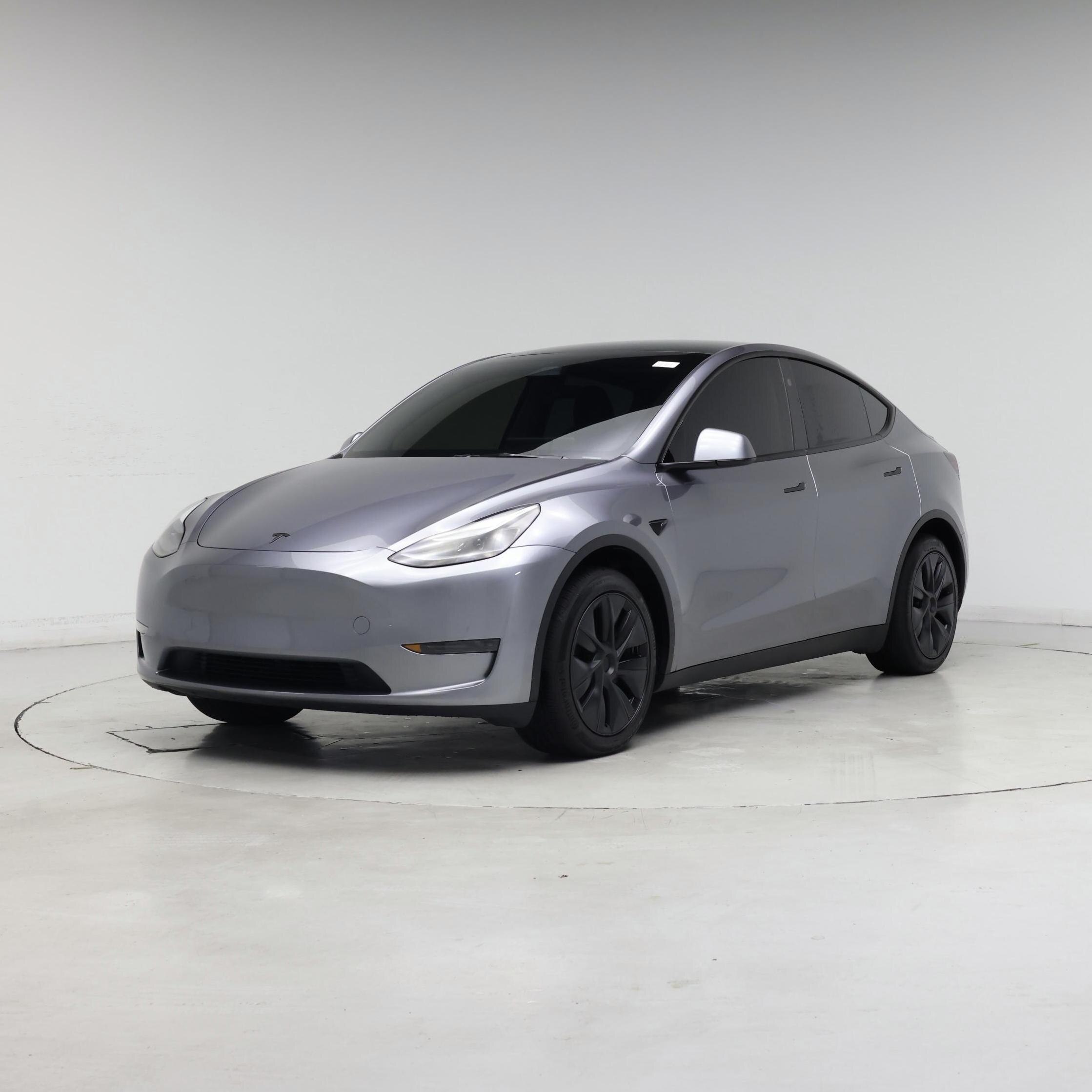 Thumbnail: 2025 Tesla Model Y - 4