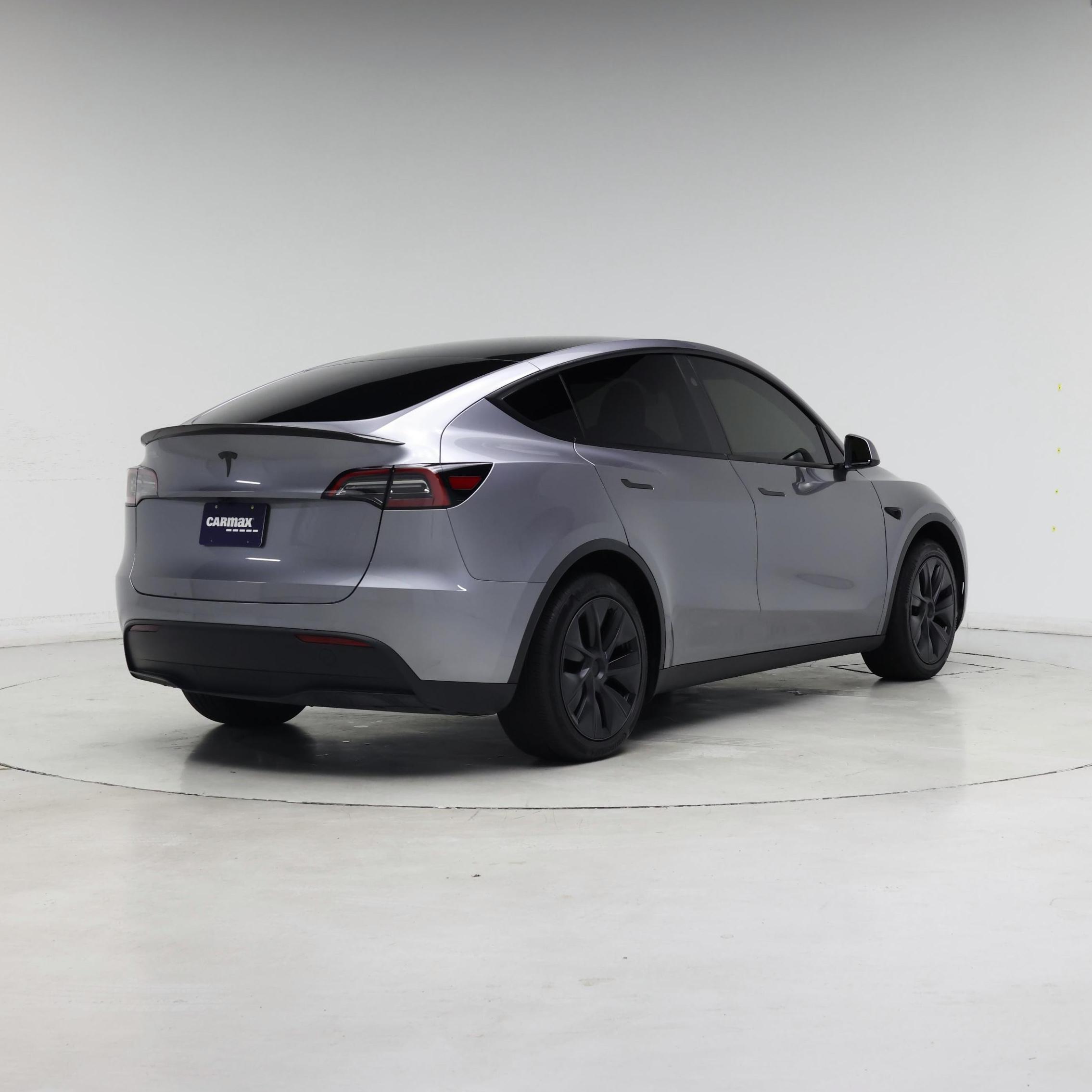 Thumbnail: 2025 Tesla Model Y - 8