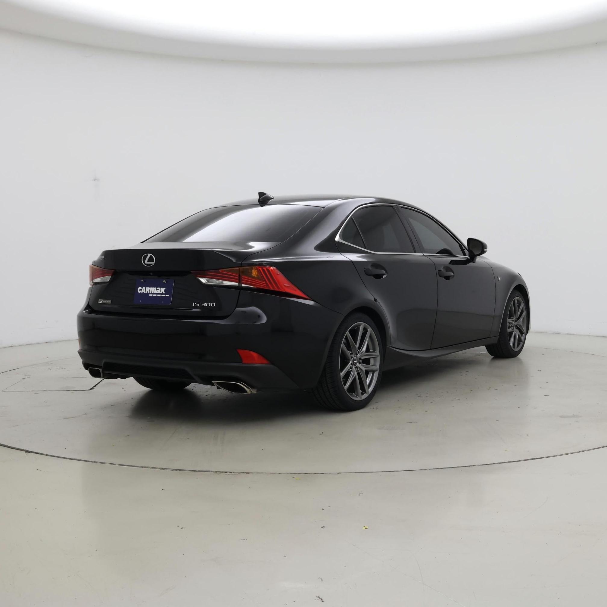 Thumbnail: 2020 Lexus IS - 8