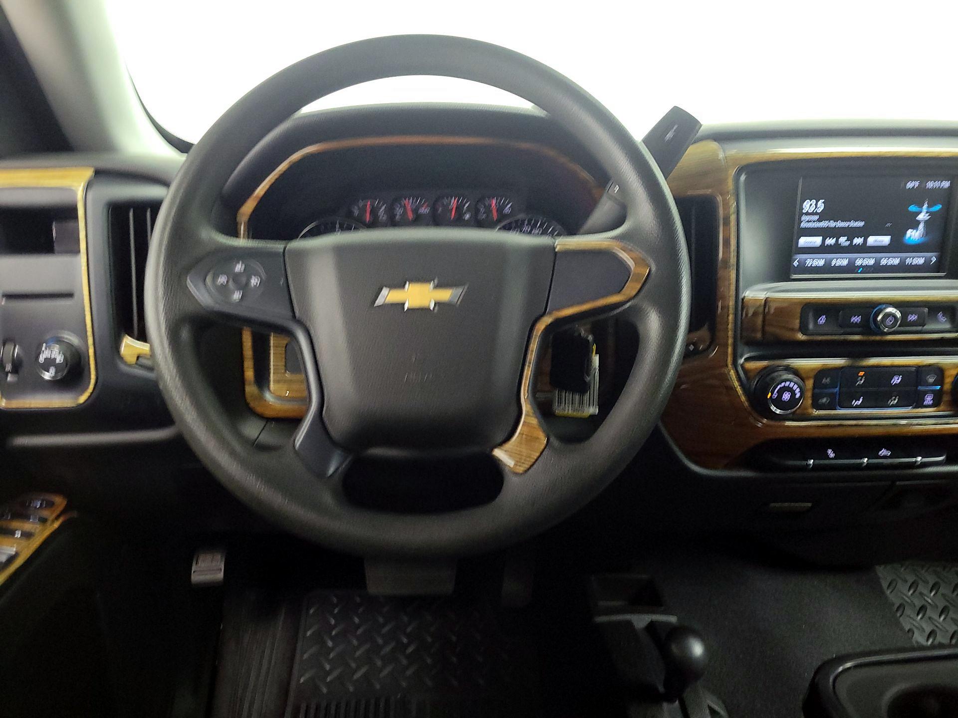 Thumbnail: 2019 Chevrolet Silverado 1500 - 10