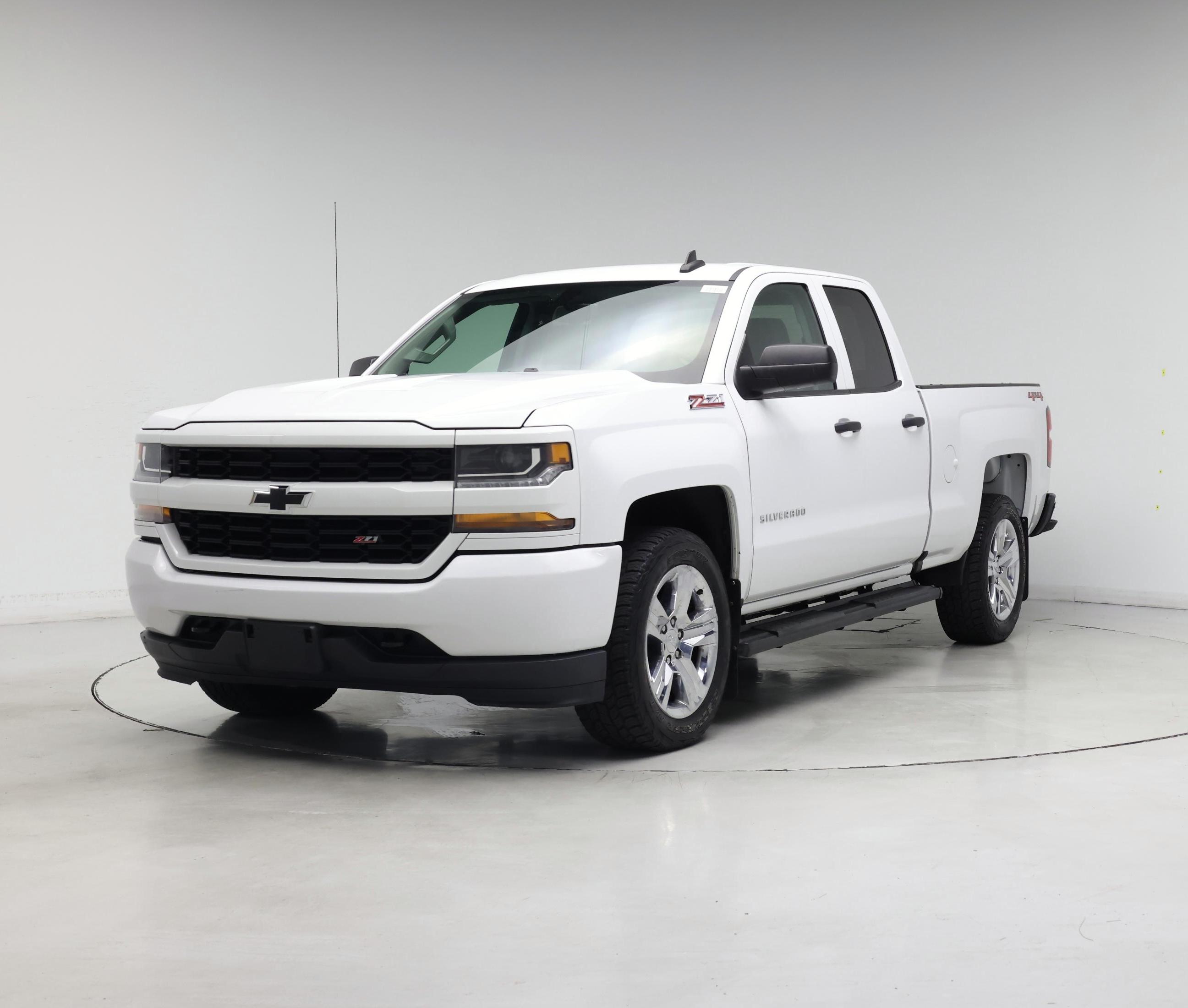 Thumbnail: 2019 Chevrolet Silverado 1500 - 4