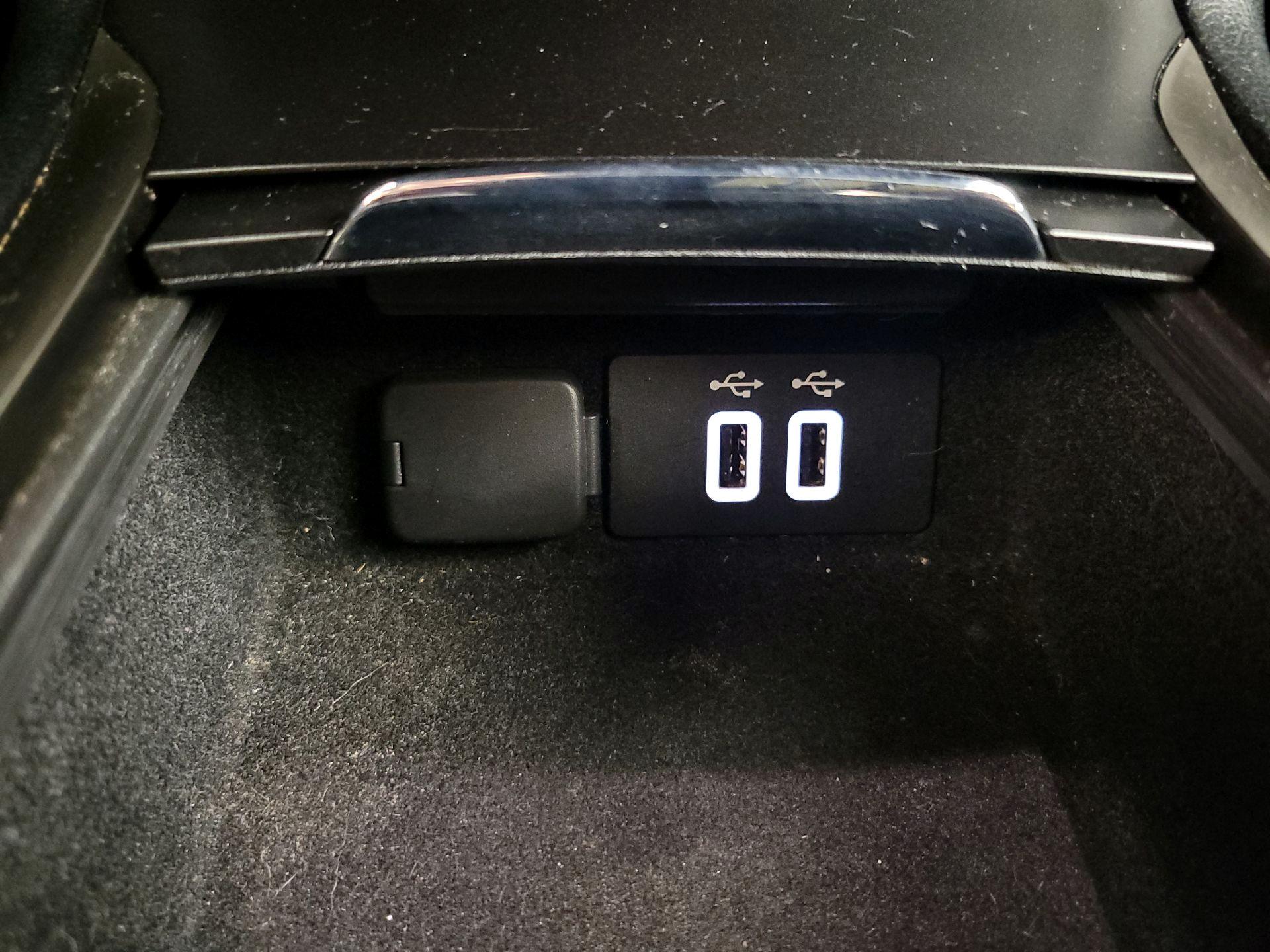 Thumbnail: 2019 Lincoln MKC - 18