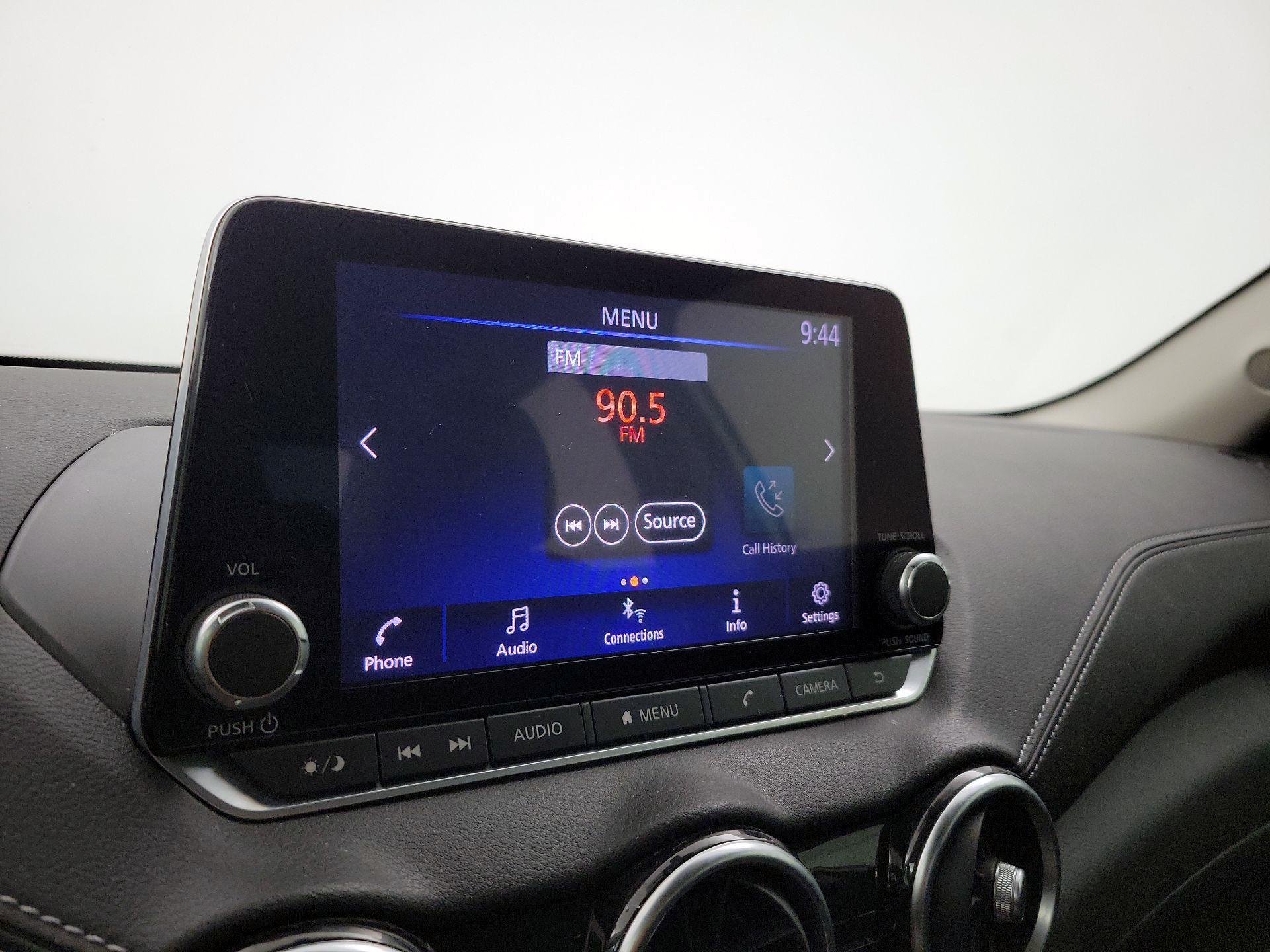 Thumbnail: 2020 Nissan Sentra - 15