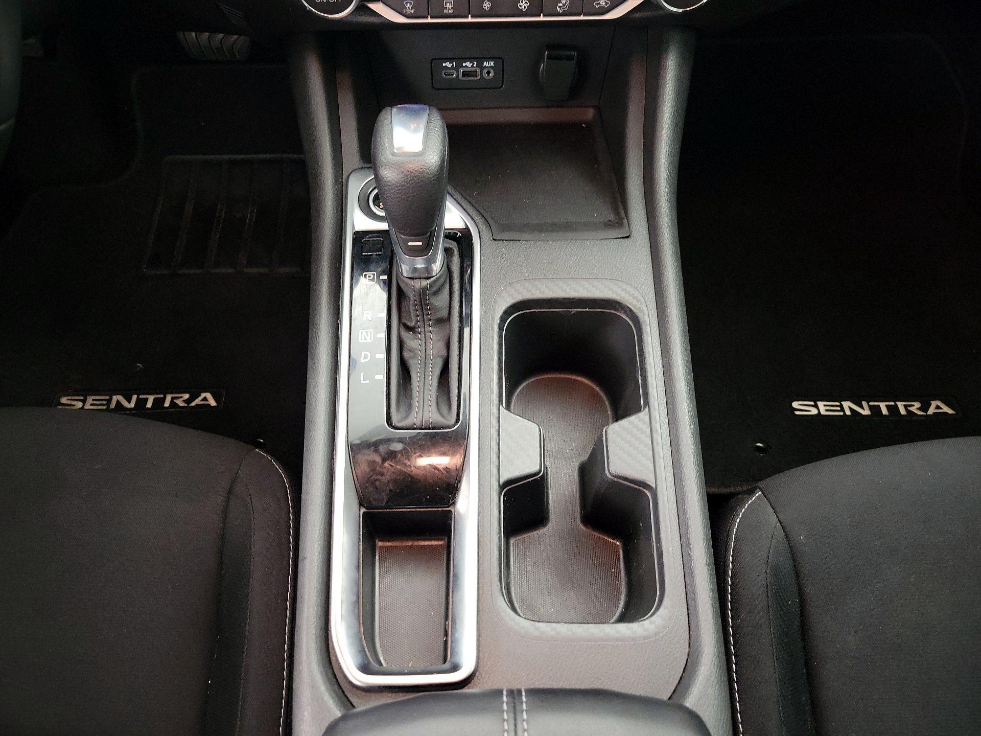 Thumbnail: 2020 Nissan Sentra - 17