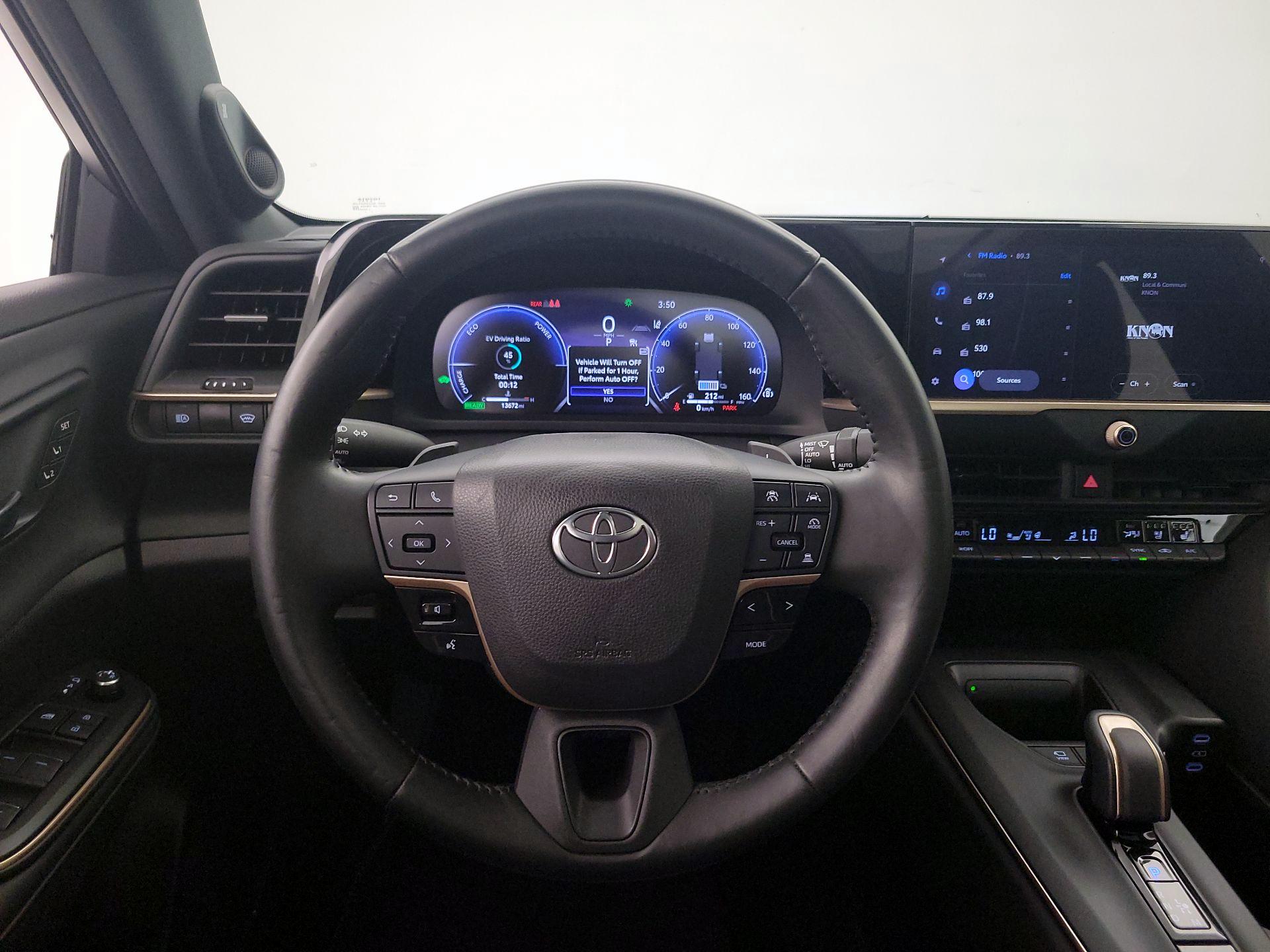 Thumbnail: 2023 Toyota Crown - 10