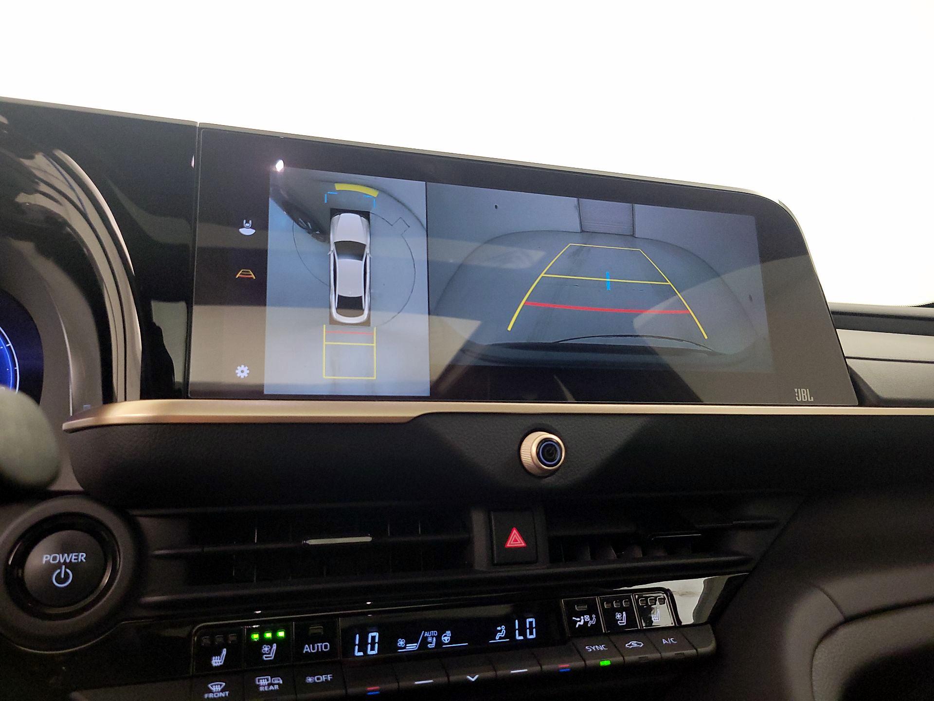 Thumbnail: 2023 Toyota Crown - 14