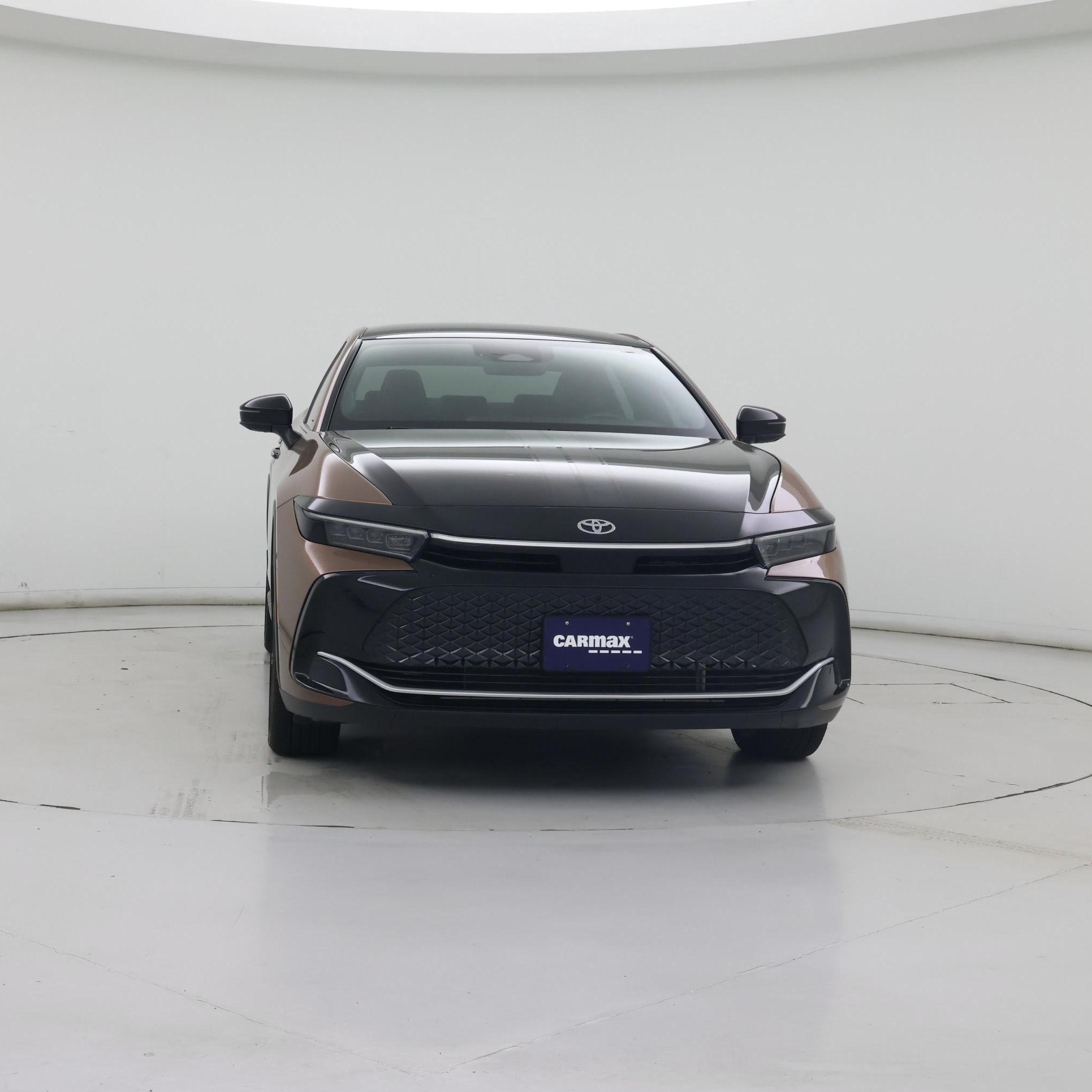 Thumbnail: 2023 Toyota Crown - 5