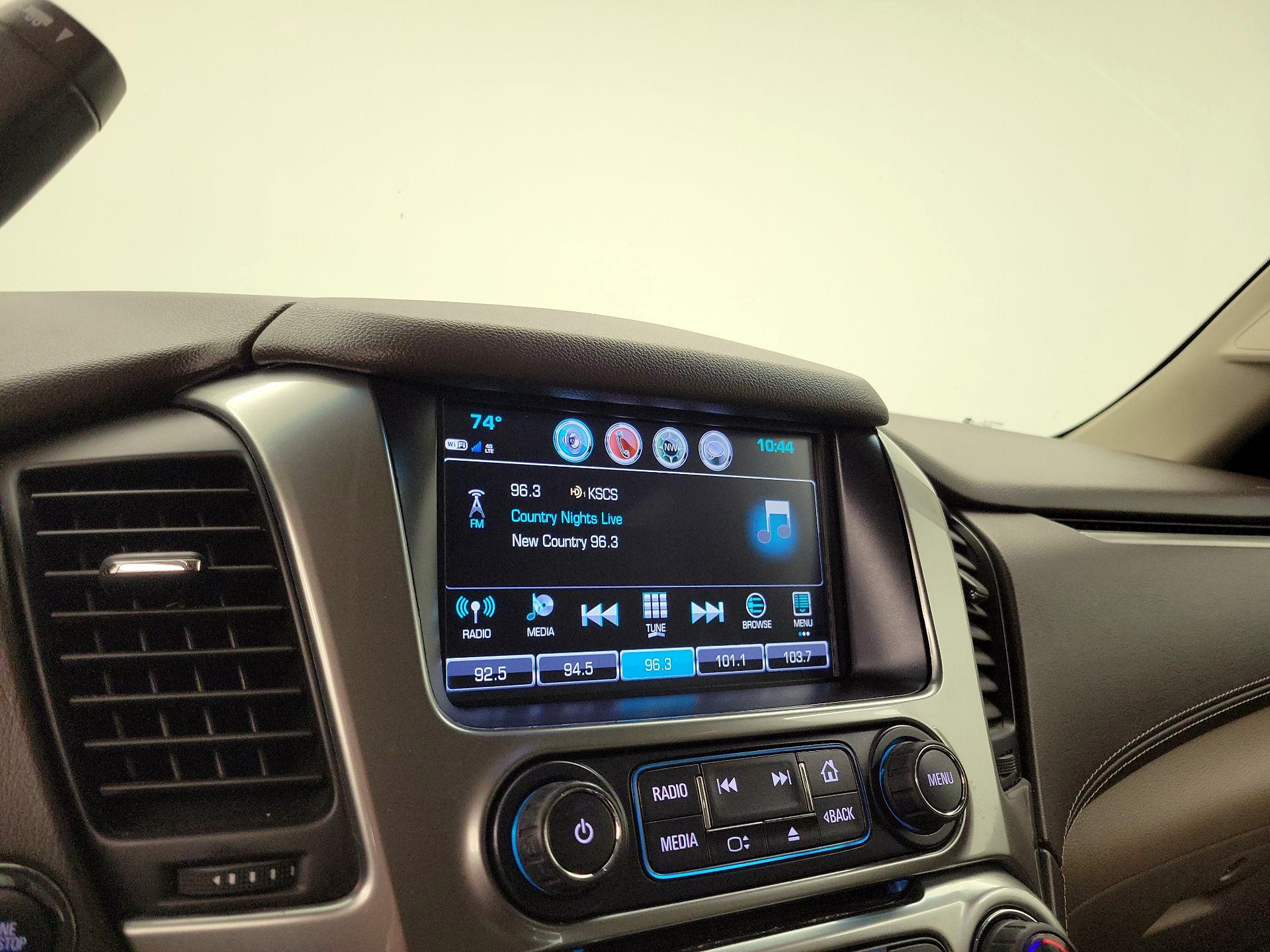 Thumbnail: 2018 Chevrolet Tahoe - 16