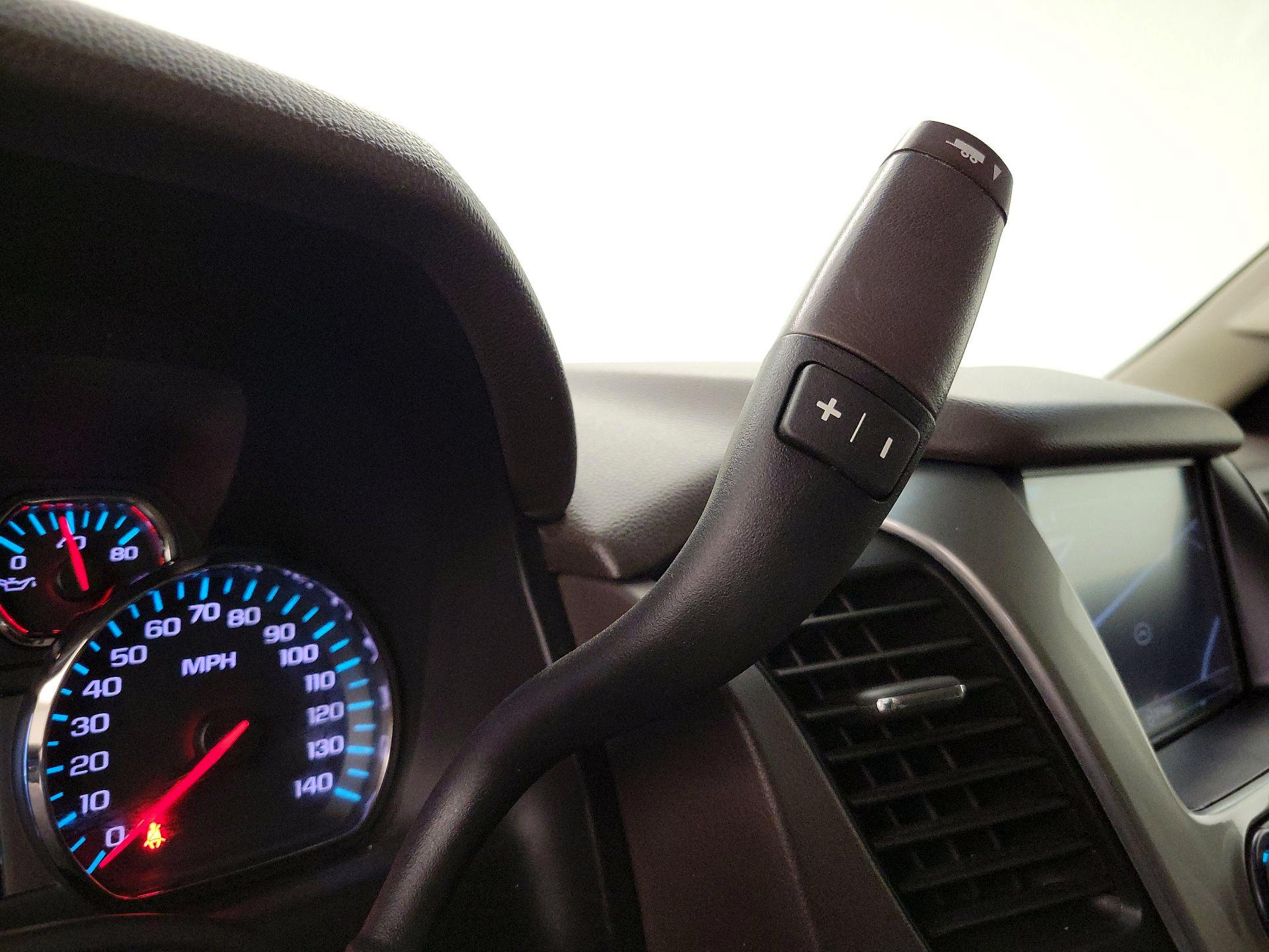 Thumbnail: 2018 Chevrolet Tahoe - 18