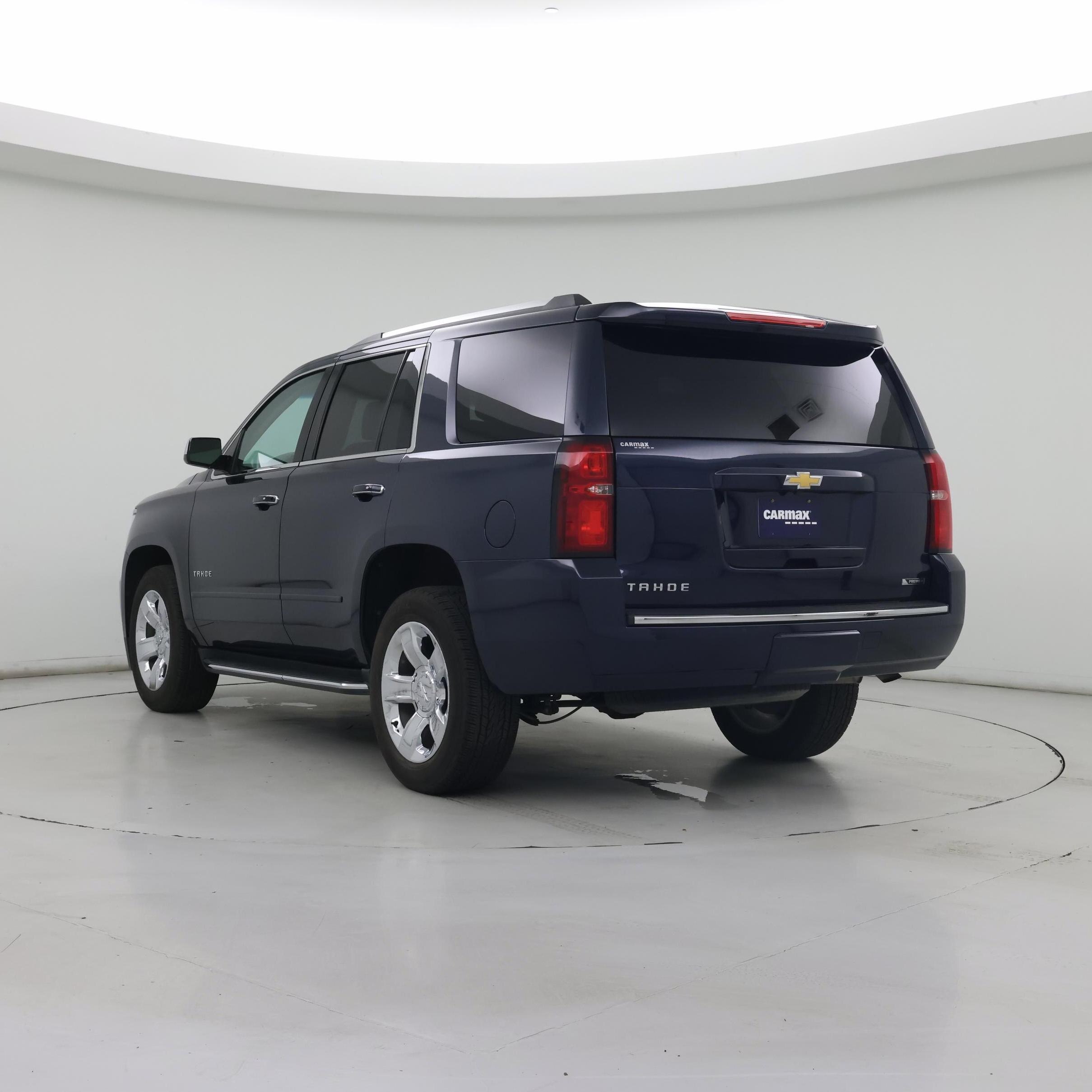 Thumbnail: 2018 Chevrolet Tahoe - 2