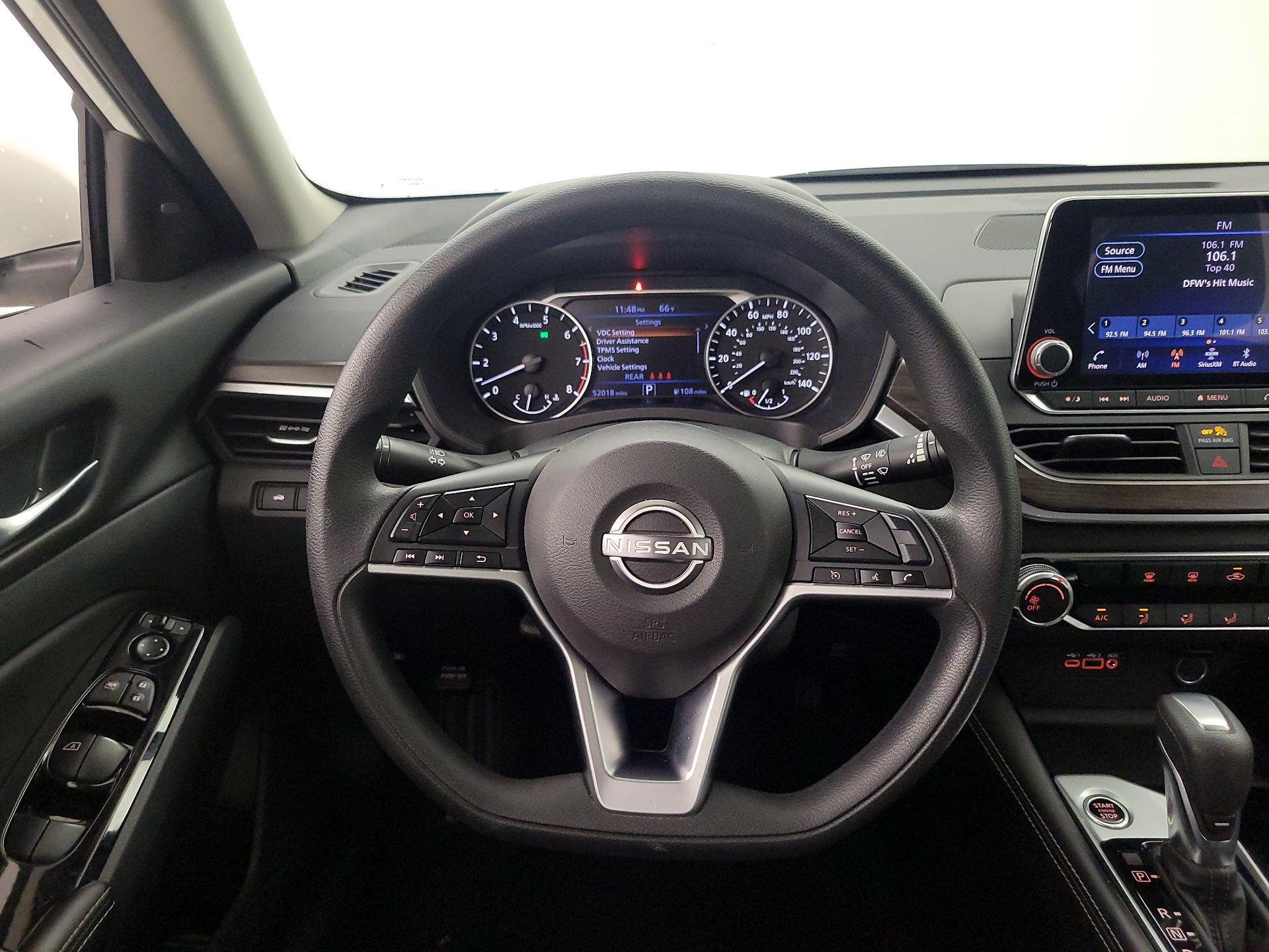 Thumbnail: 2023 Nissan Altima - 10