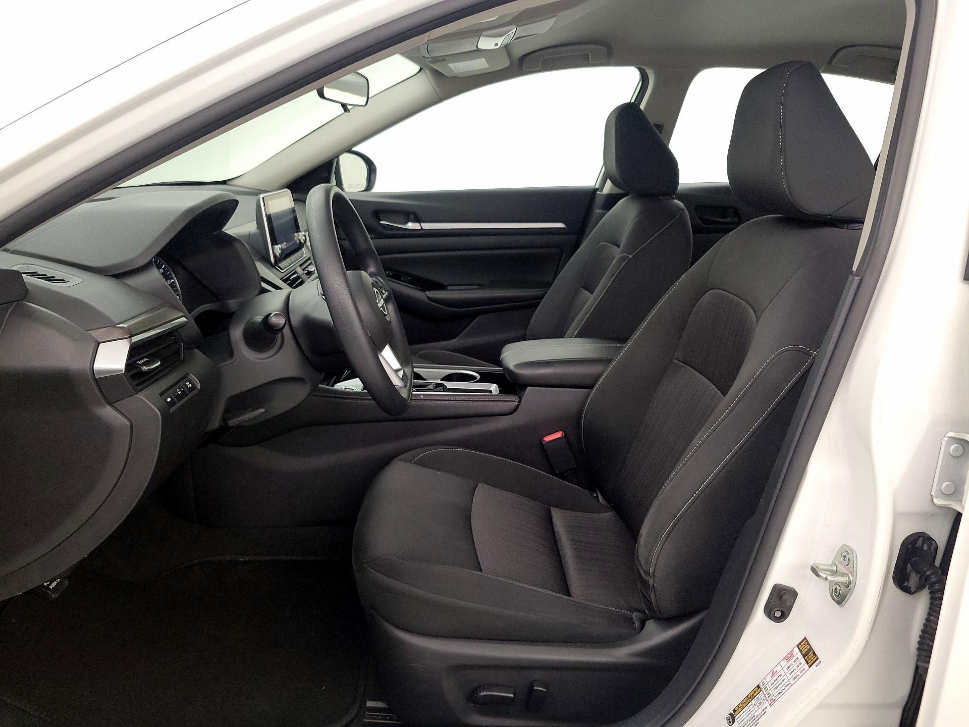 Thumbnail: 2023 Nissan Altima - 11