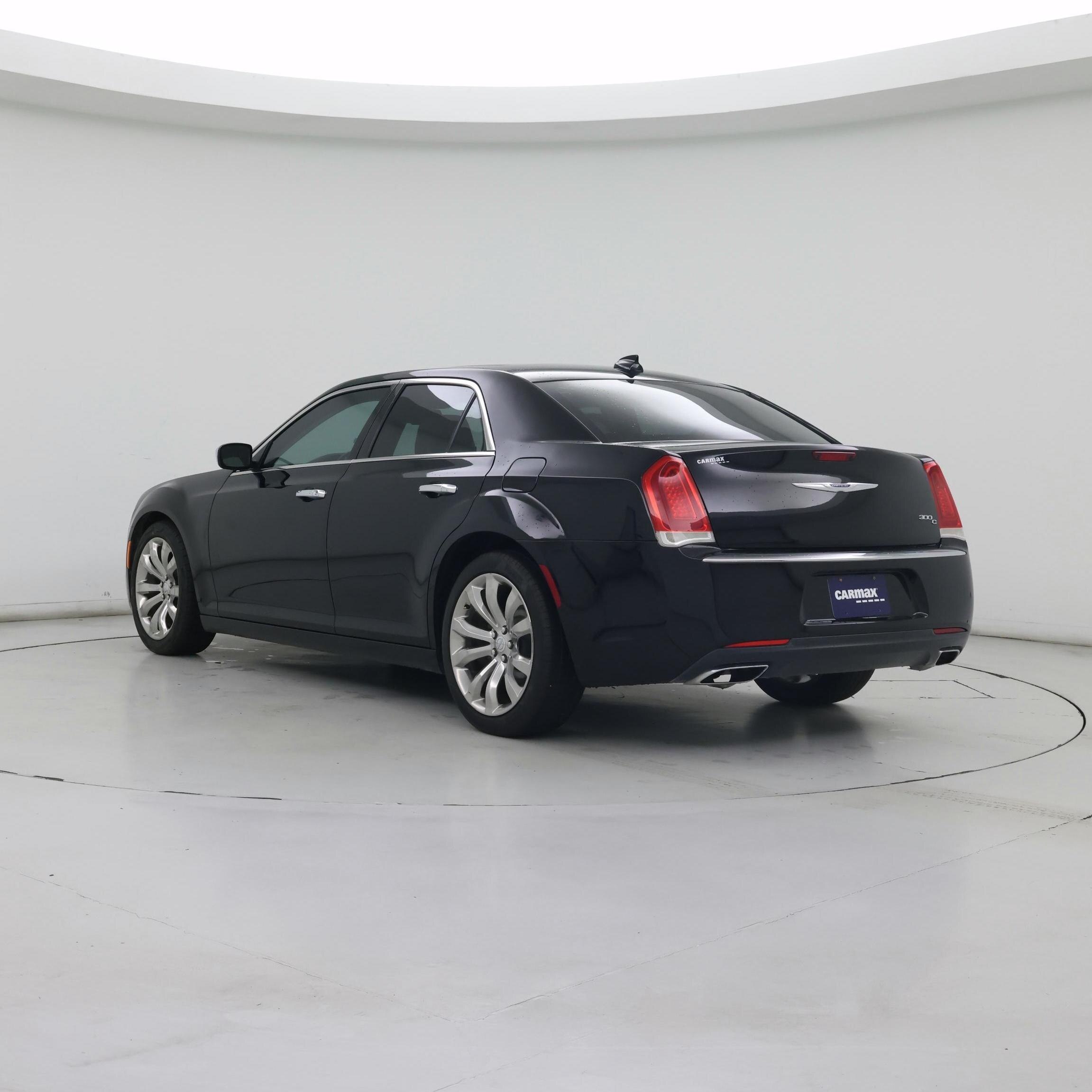 Thumbnail: 2017 Chrysler 300 - 2