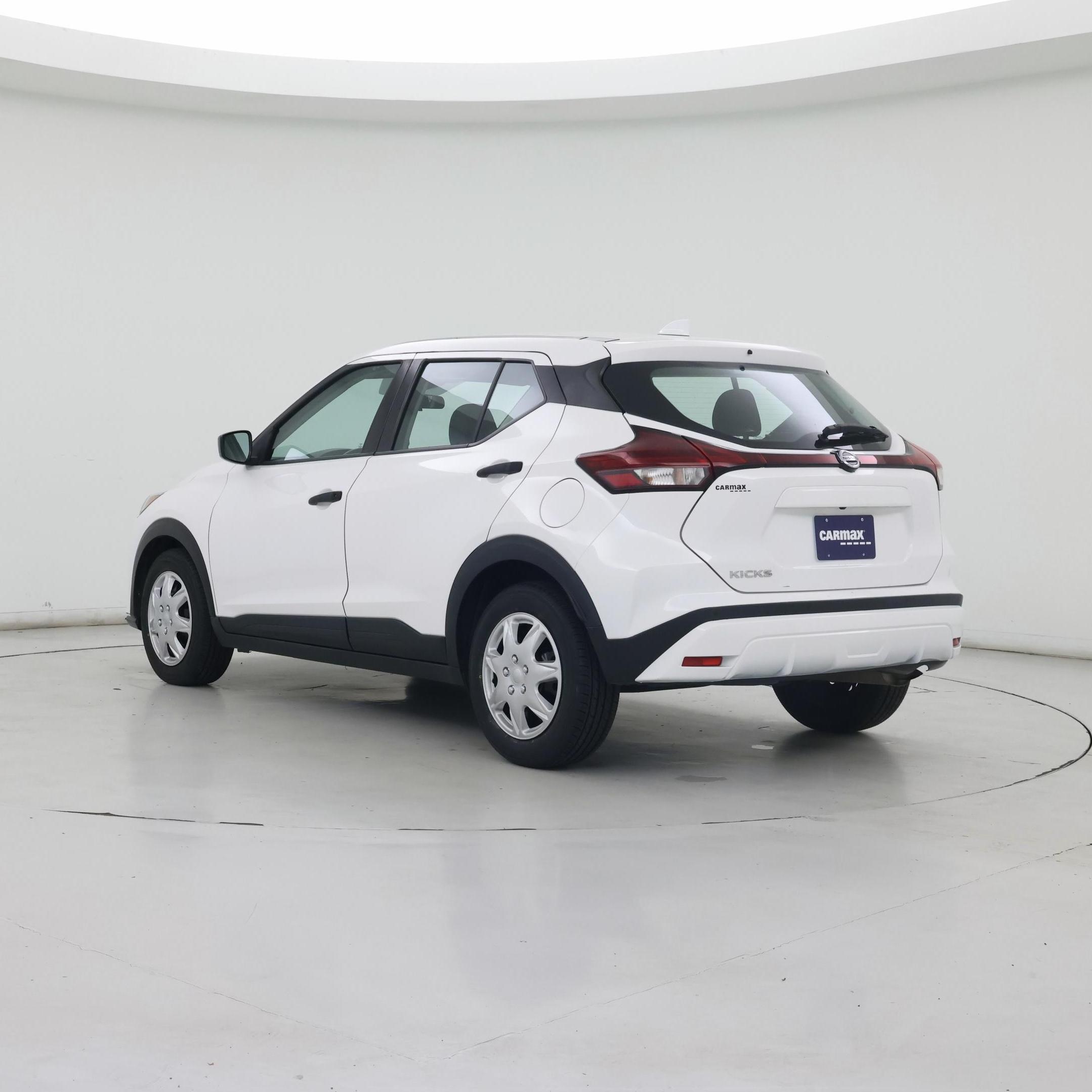 Thumbnail: 2021 Nissan Kicks - 2