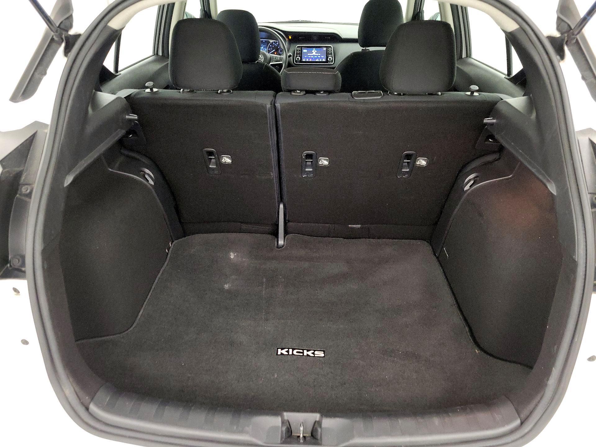 Thumbnail: 2021 Nissan Kicks - 20