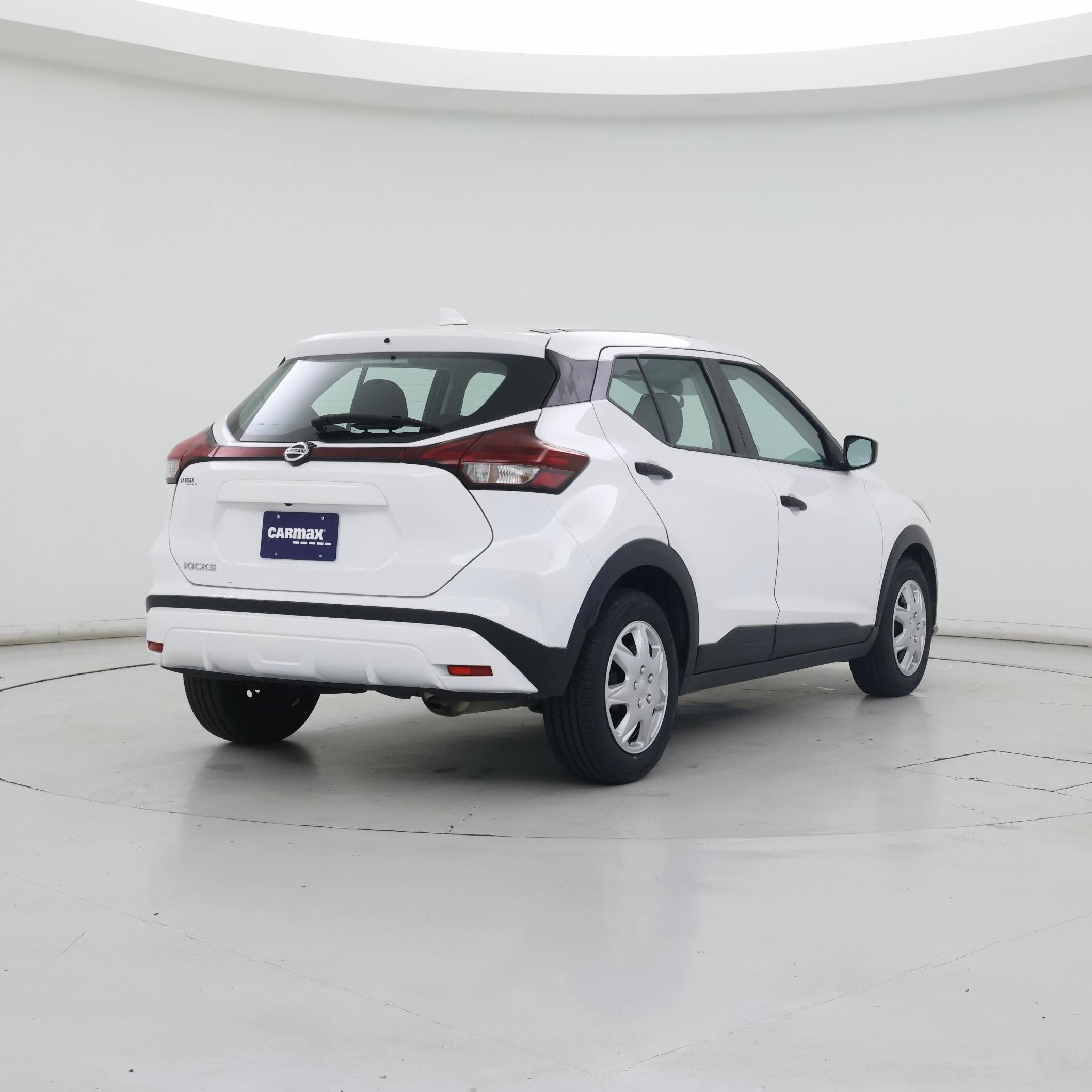 Thumbnail: 2021 Nissan Kicks - 8