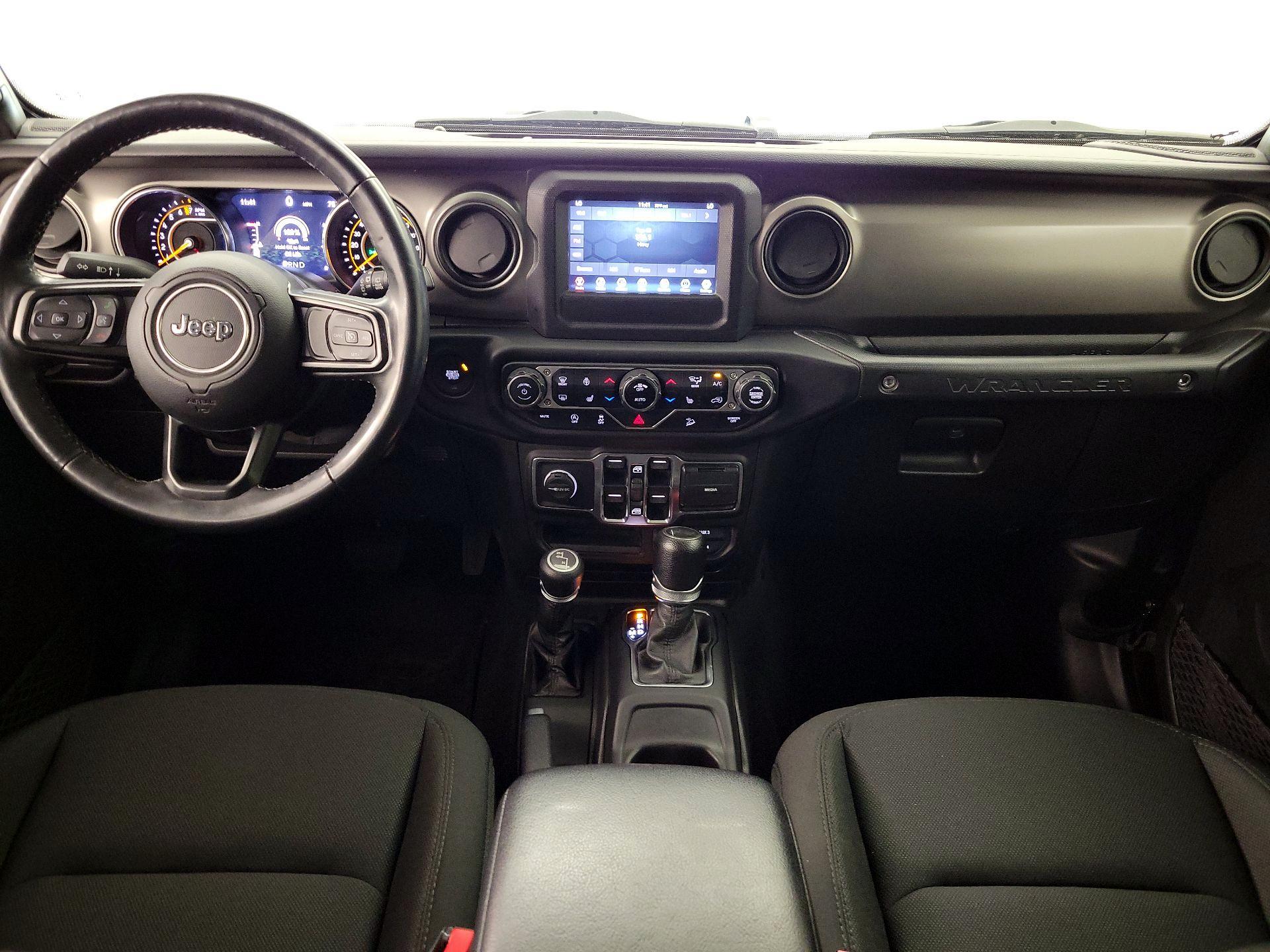 Thumbnail: 2021 Jeep Wrangler - 9