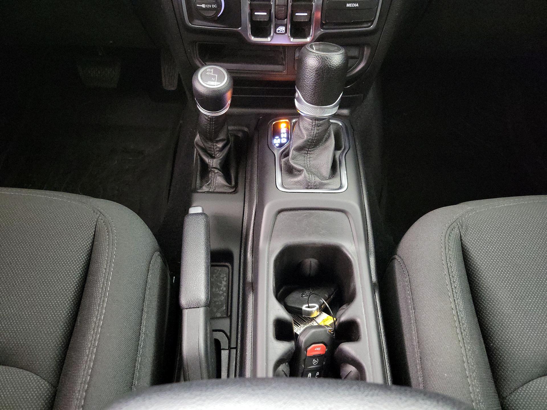 Thumbnail: 2021 Jeep Wrangler - 17