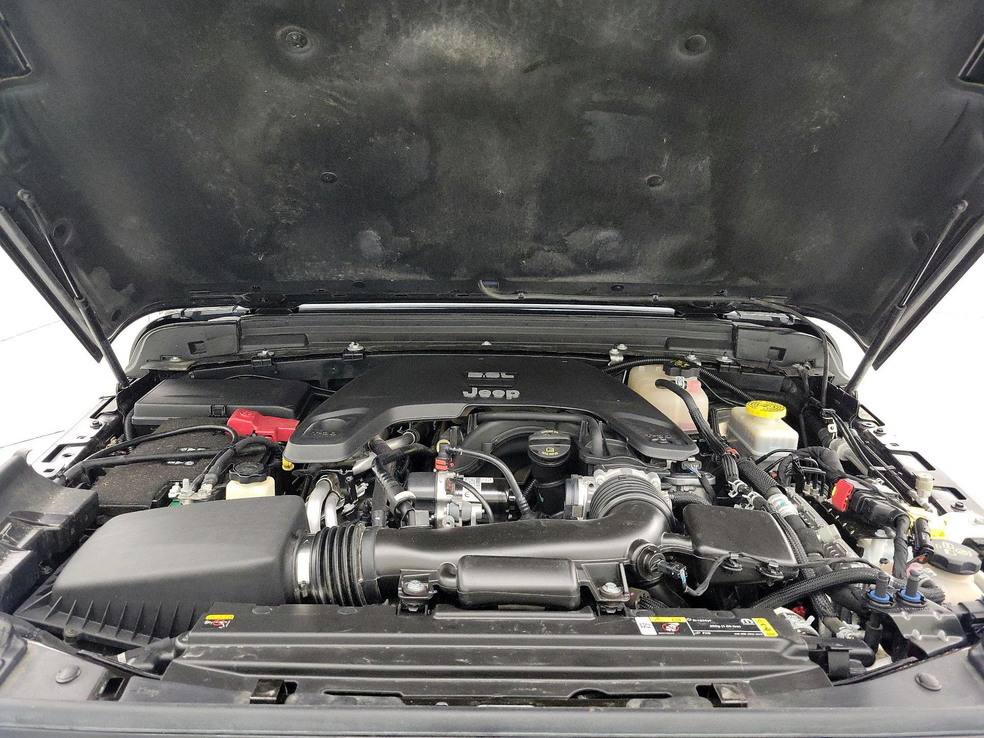 Thumbnail: 2021 Jeep Wrangler - 20