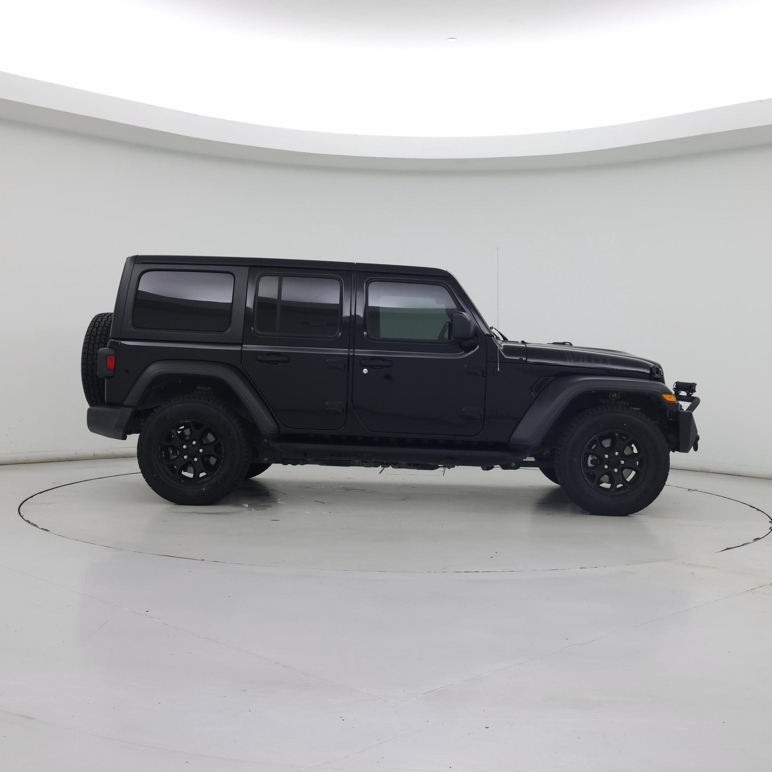 Thumbnail: 2021 Jeep Wrangler - 7