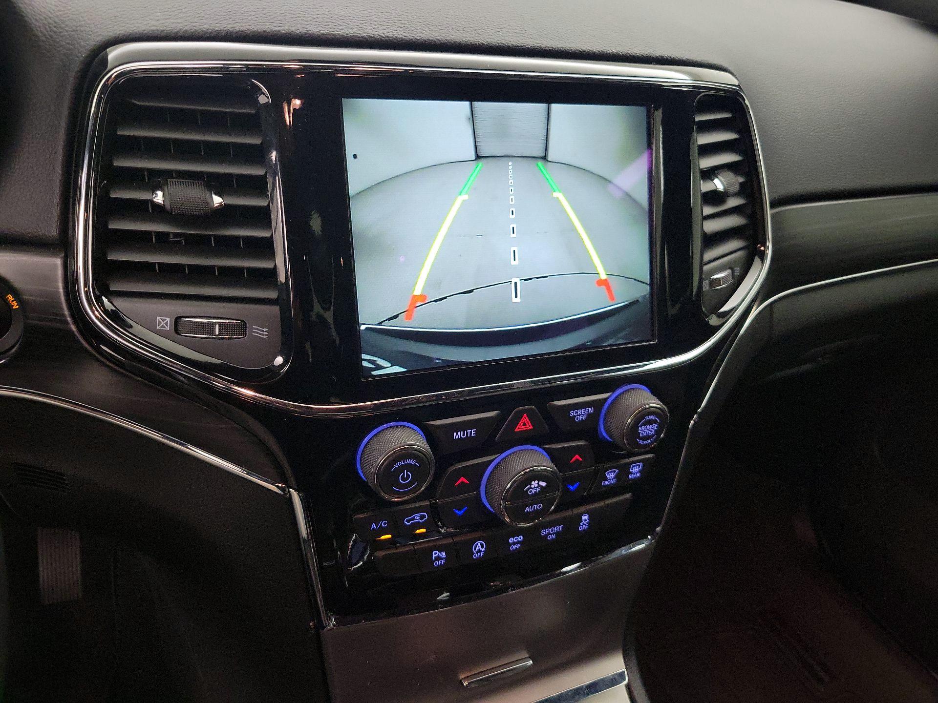 Thumbnail: 2019 Jeep Grand Cherokee - 15