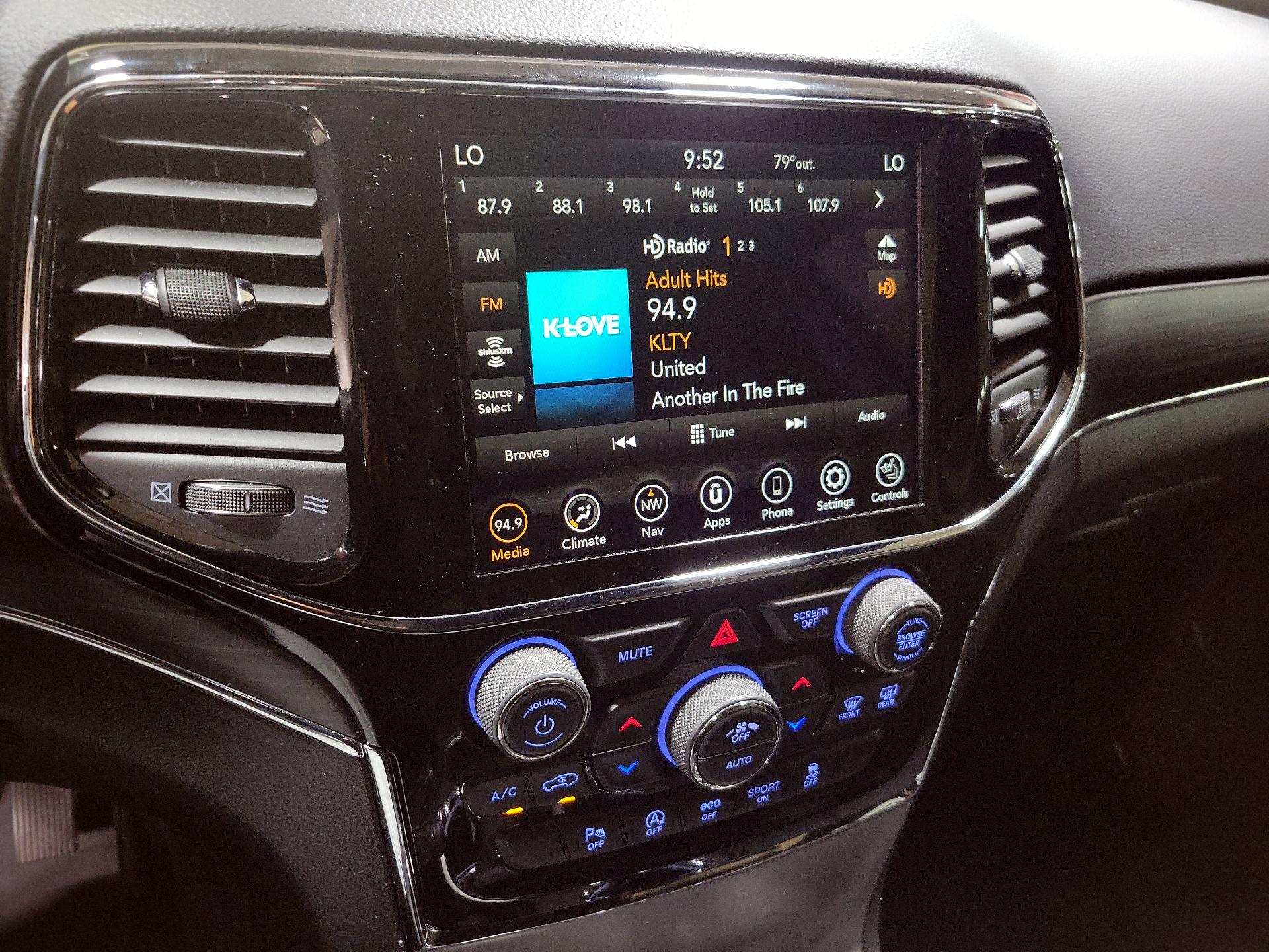 Thumbnail: 2019 Jeep Grand Cherokee - 16