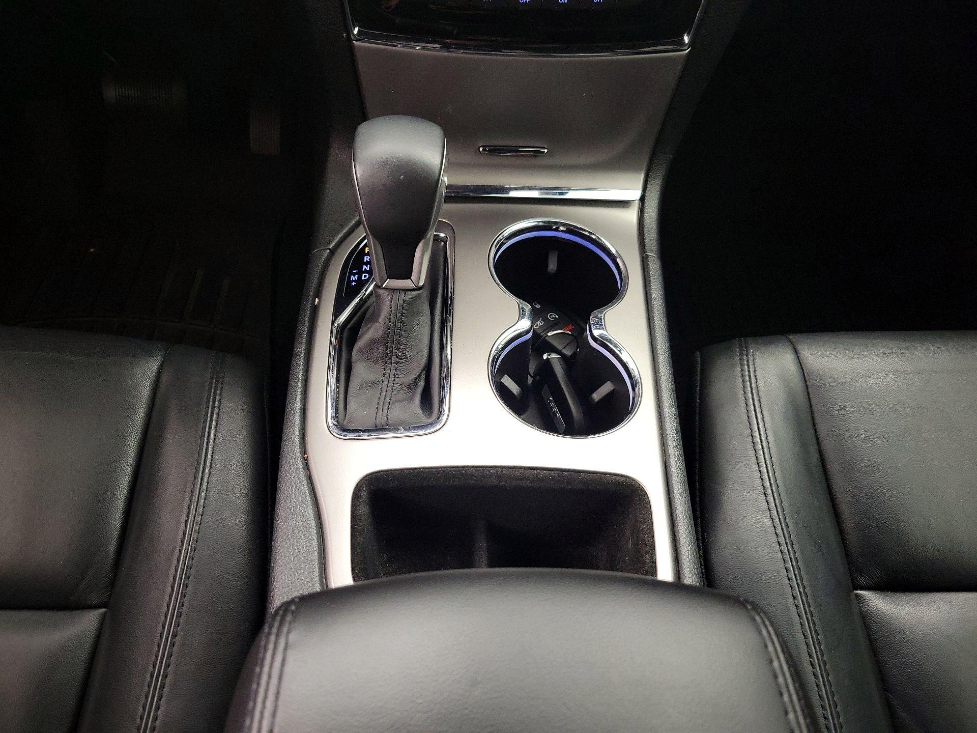 Thumbnail: 2019 Jeep Grand Cherokee - 18