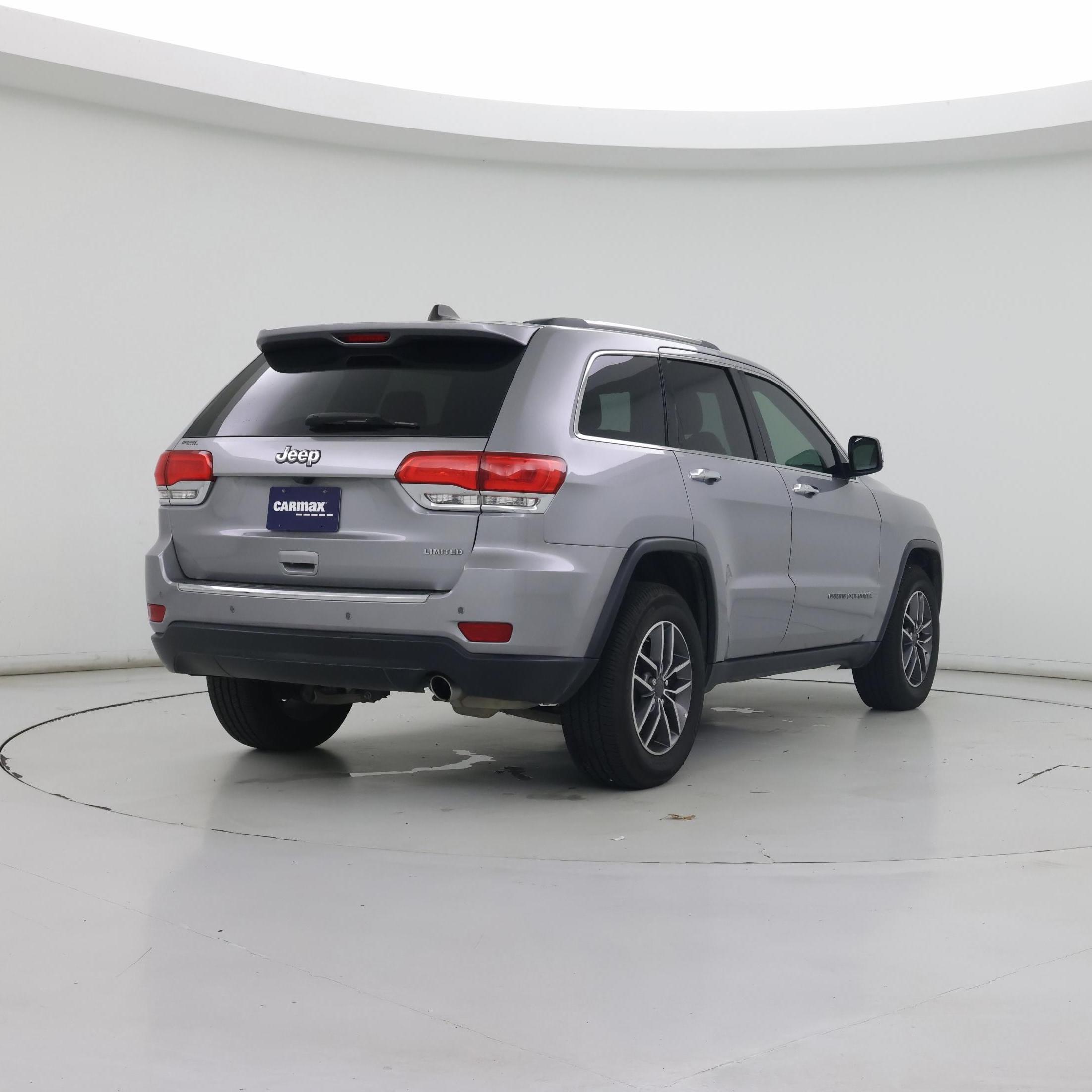 Thumbnail: 2019 Jeep Grand Cherokee - 8