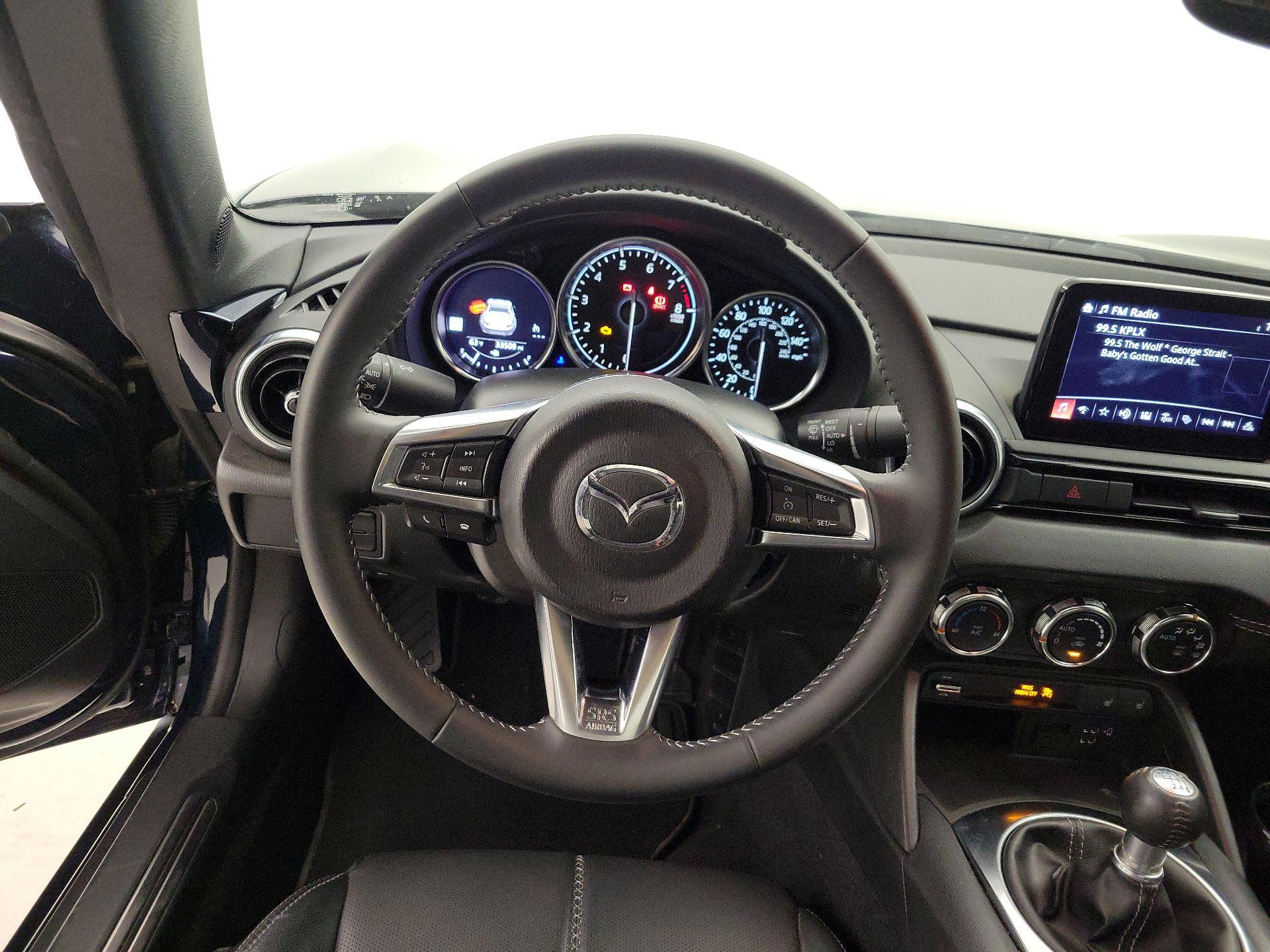 Thumbnail: 2021 Mazda MX-5 Miata - 10