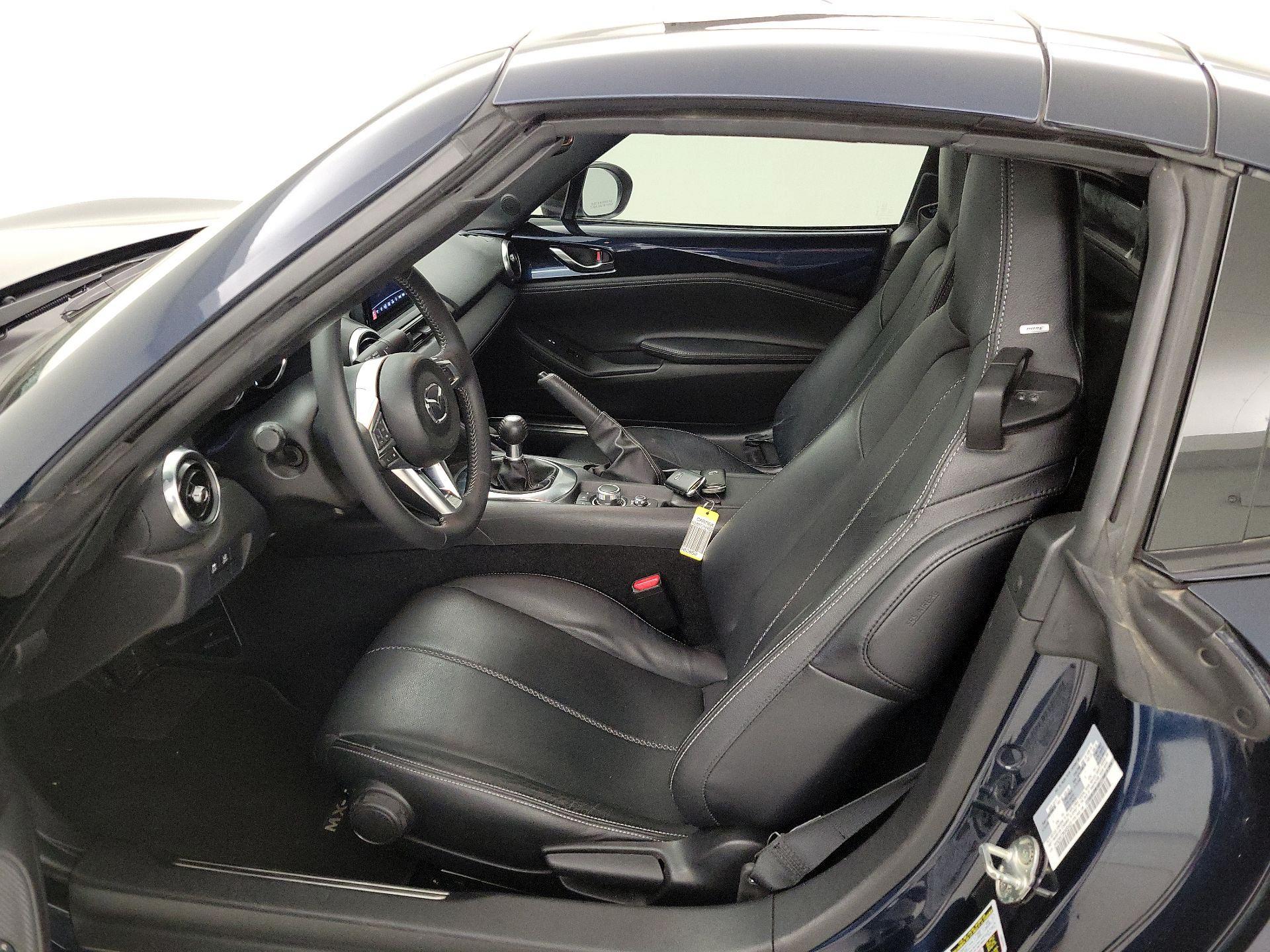 Thumbnail: 2021 Mazda MX-5 Miata - 11