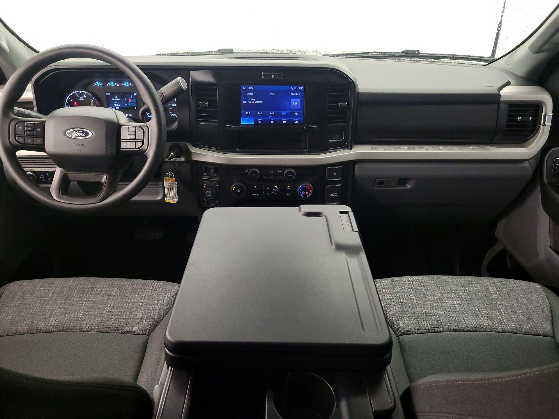 Thumbnail: 2025 Ford F-350 - 9