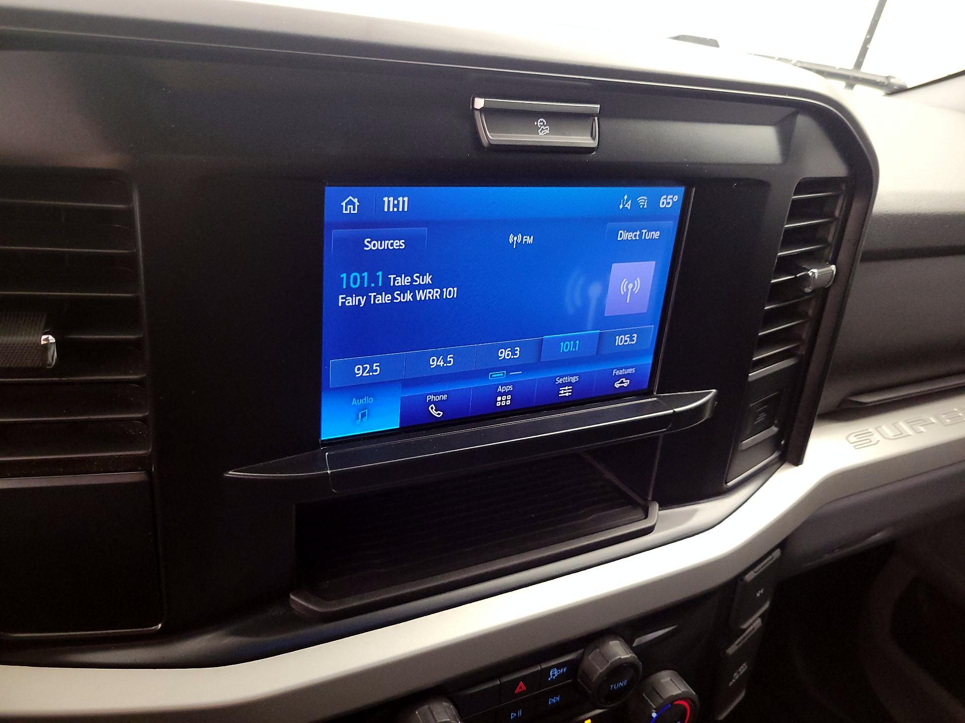 Thumbnail: 2025 Ford F-350 - 15