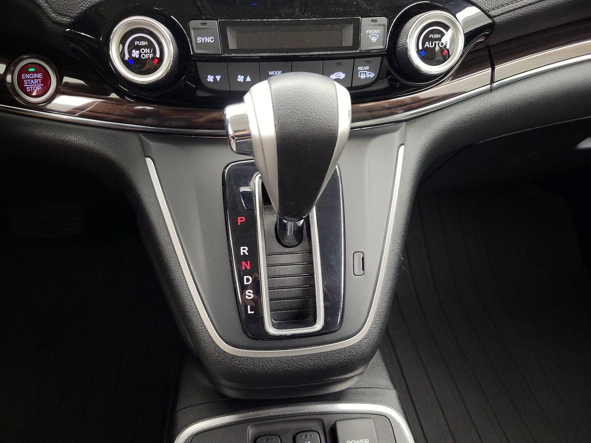 Thumbnail: 2015 Honda CR-V - 17