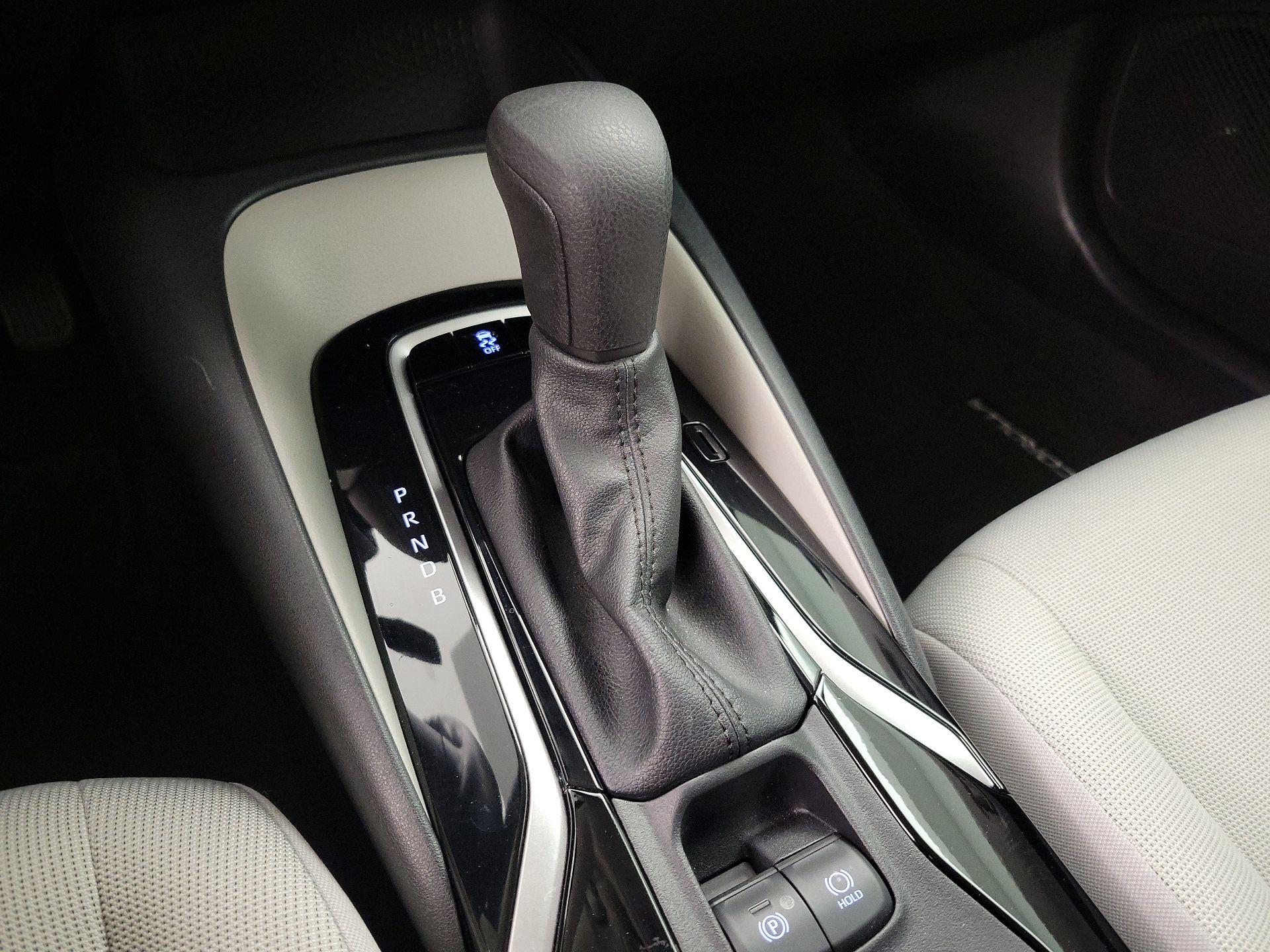 Thumbnail: 2022 Toyota Corolla - 17