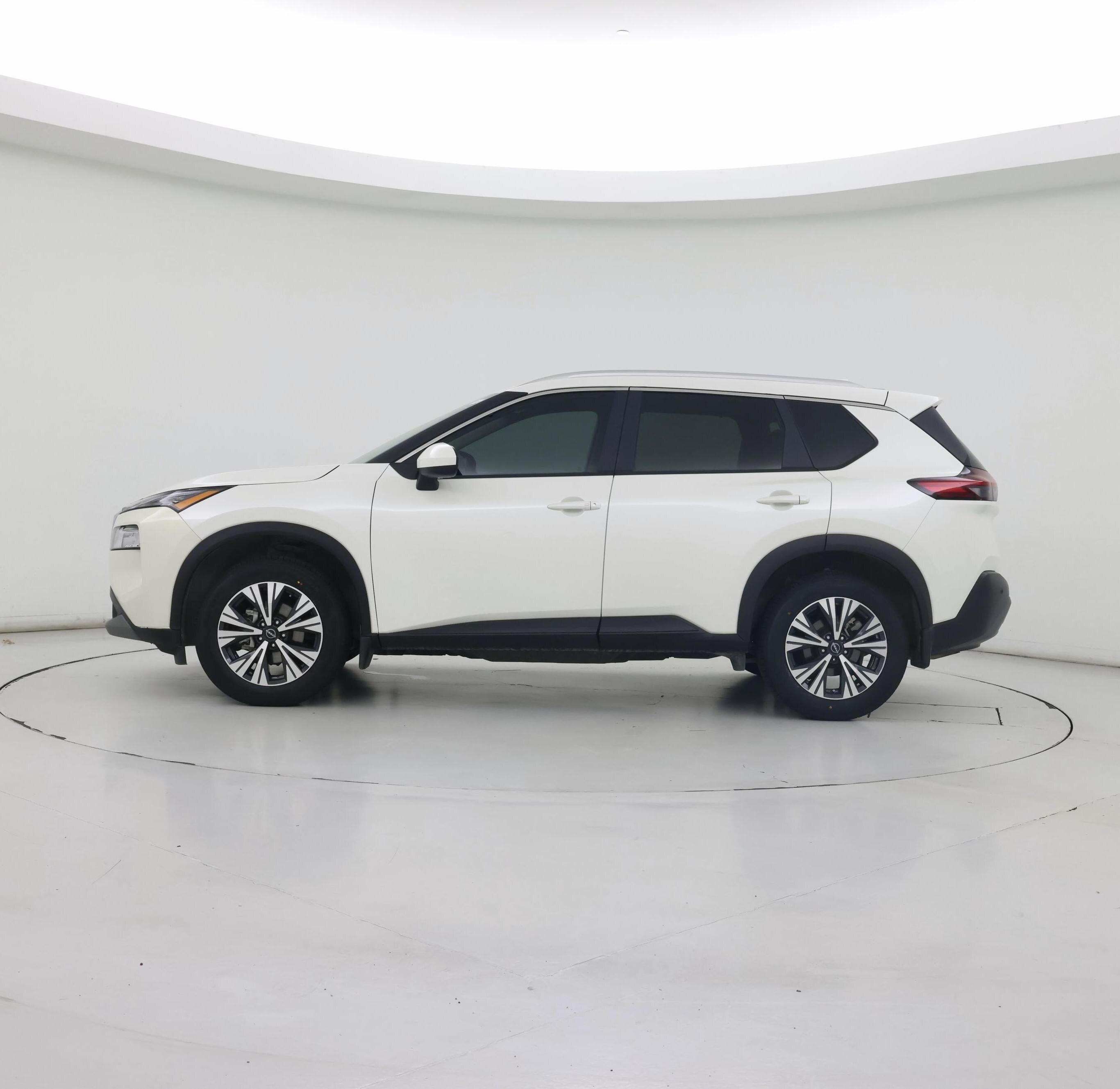 Thumbnail: 2023 Nissan Rogue - 3