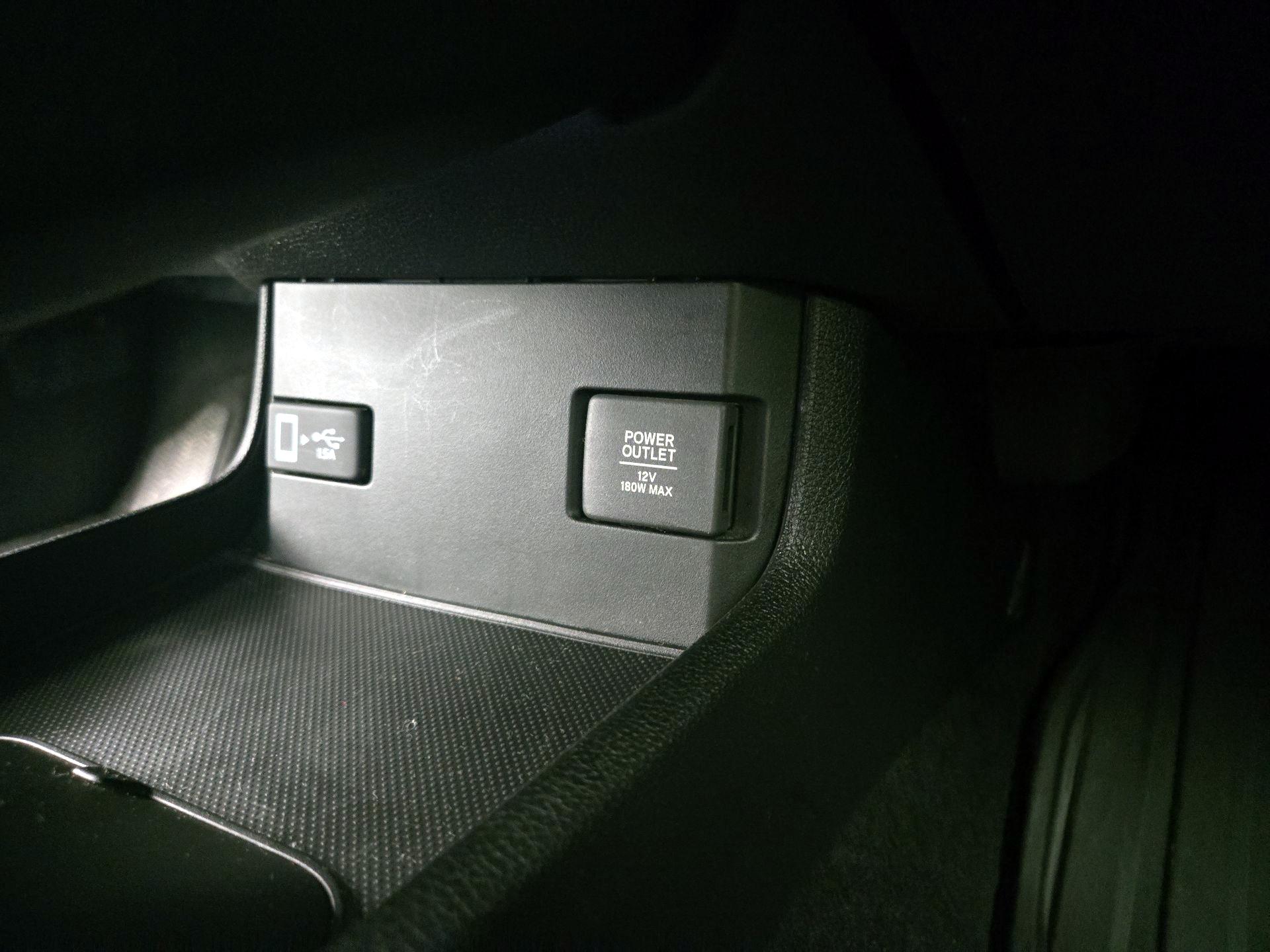 Thumbnail: 2018 Honda Civic - 18