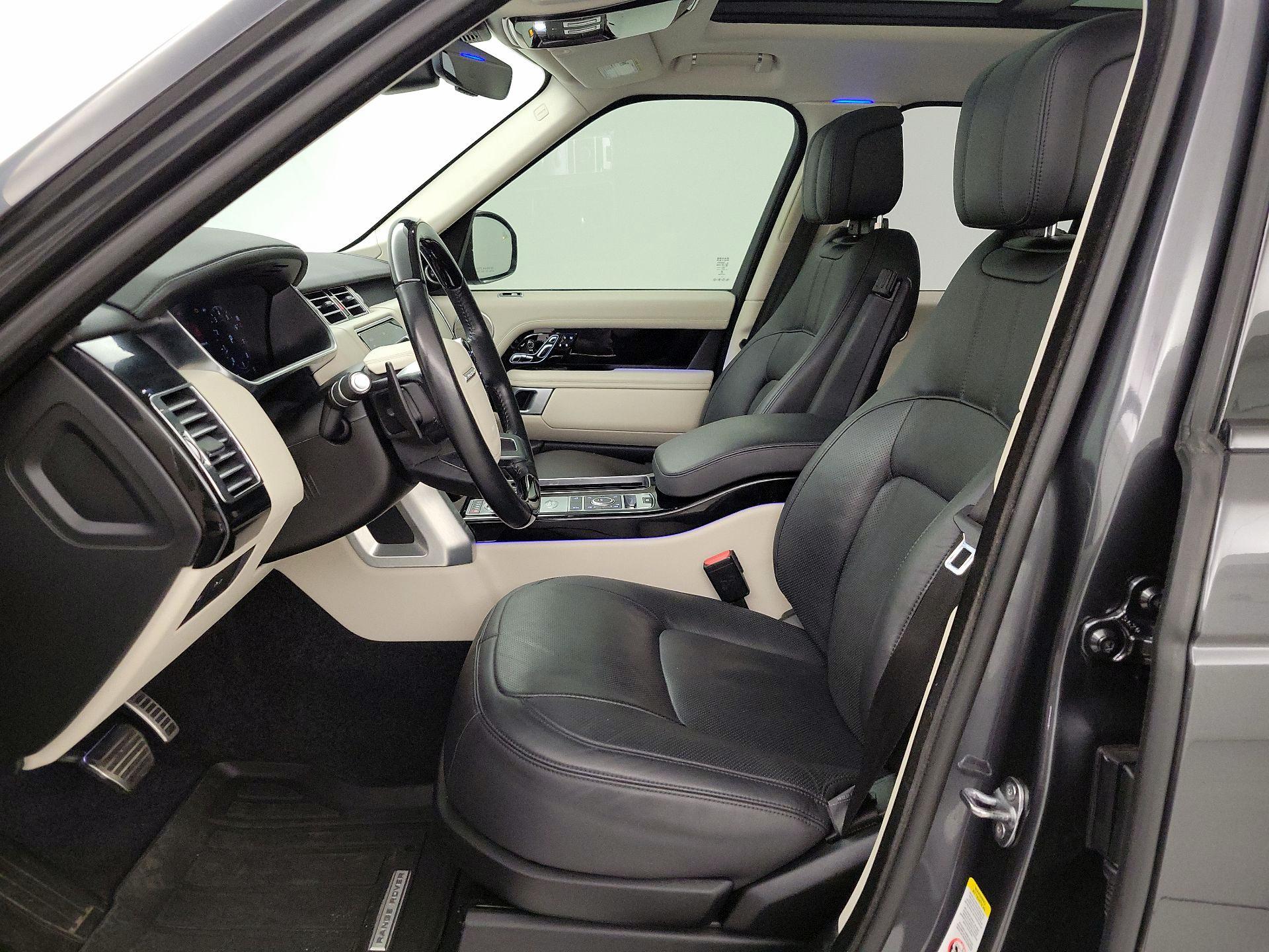 Thumbnail: 2021 Land Rover Range Rover - 11