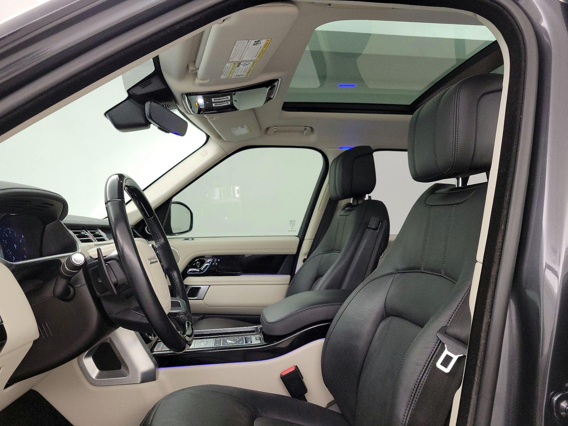 Thumbnail: 2021 Land Rover Range Rover - 19