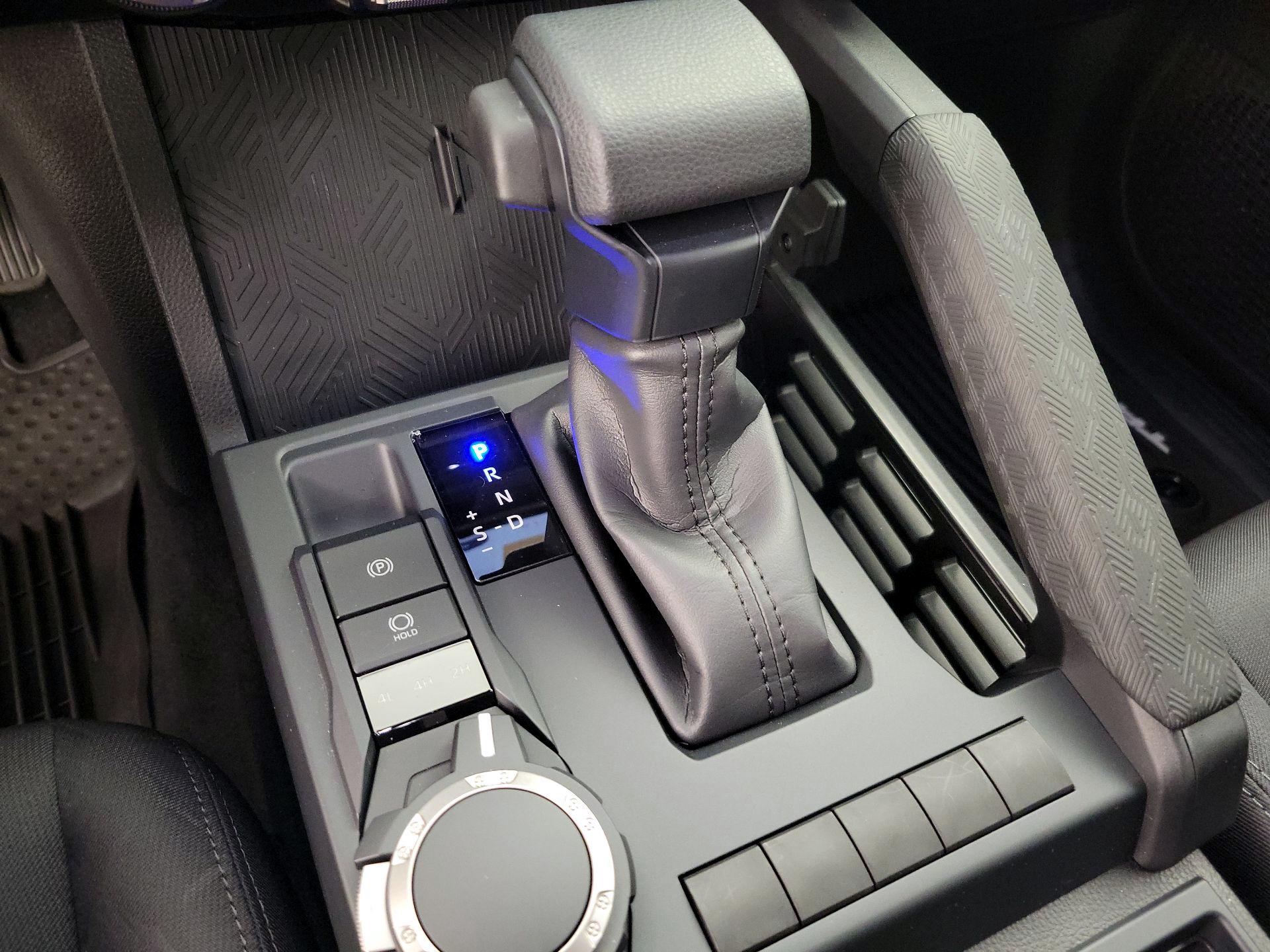 Thumbnail: 2025 Toyota Tacoma - 17