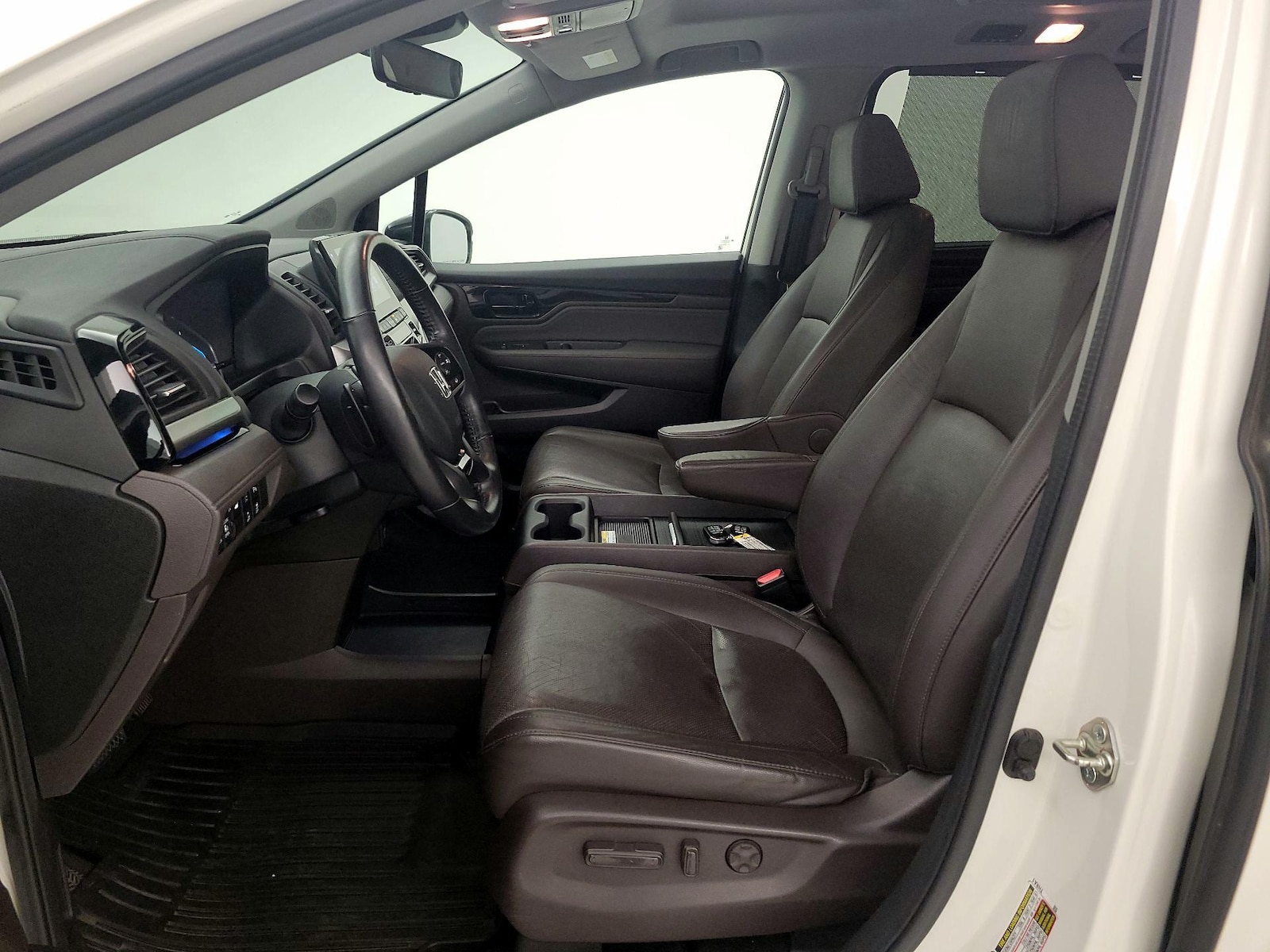 2018 Honda Odyssey Elite - Photo 12