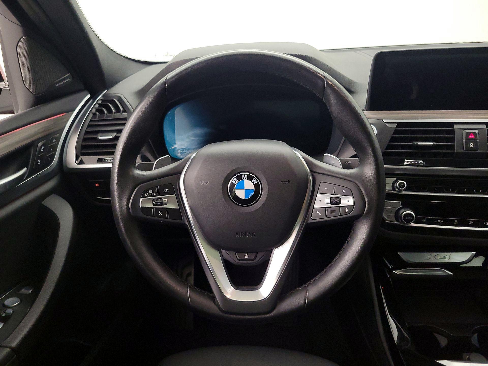 Thumbnail: 2021 BMW X4 - 10