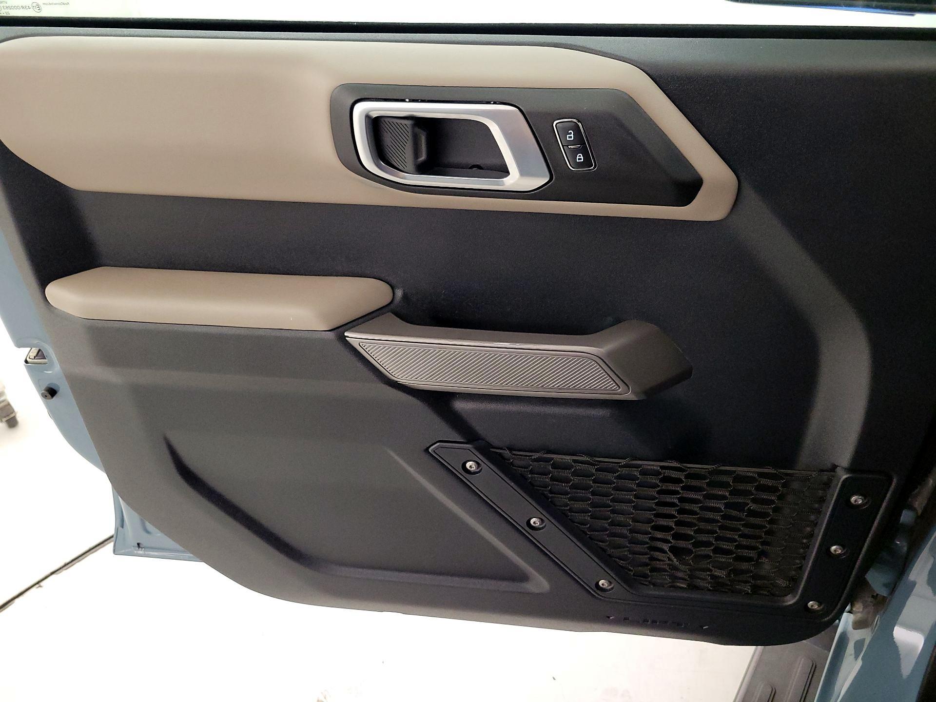 Thumbnail: 2023 Ford Bronco - 12