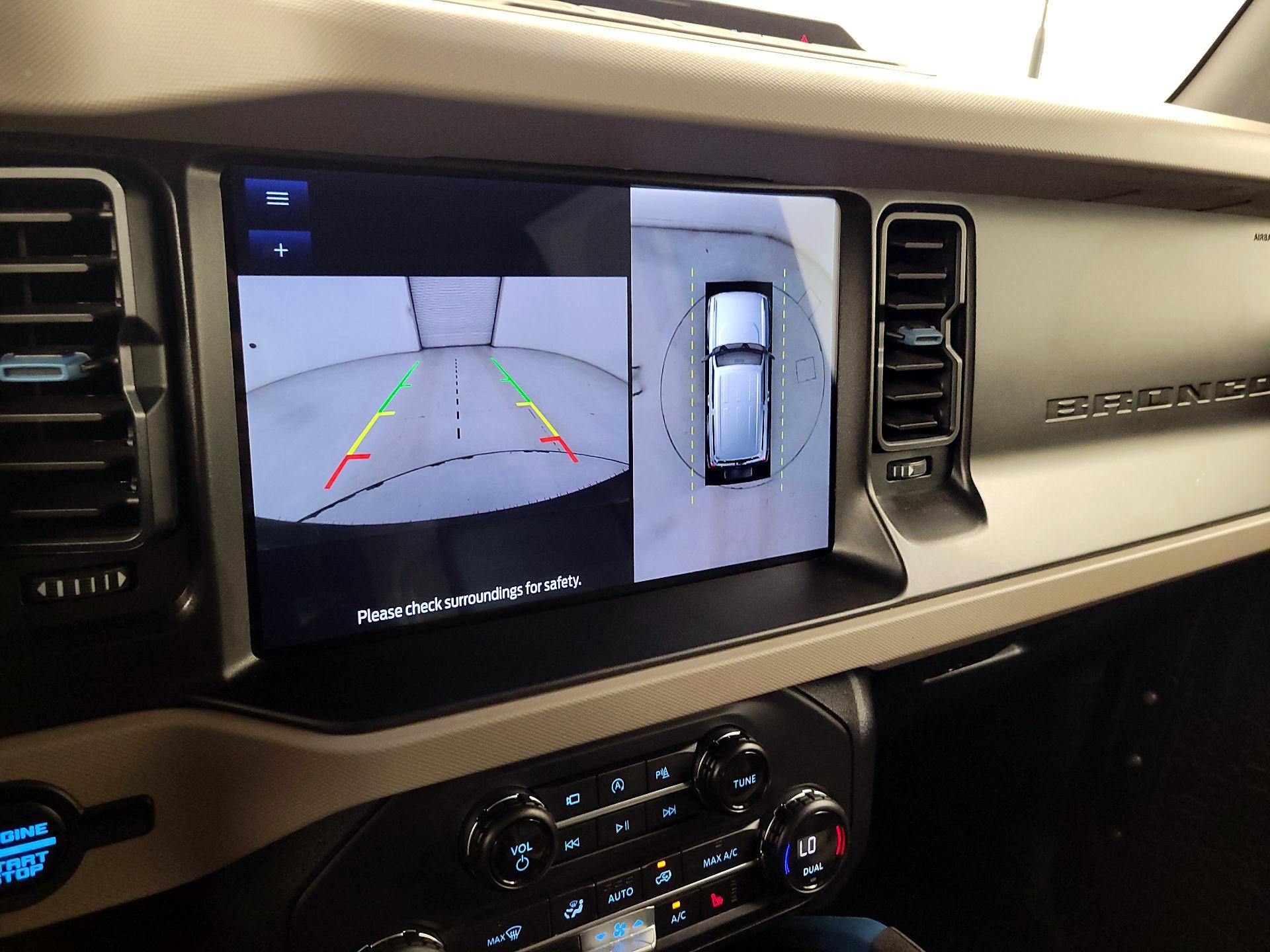 Thumbnail: 2023 Ford Bronco - 15