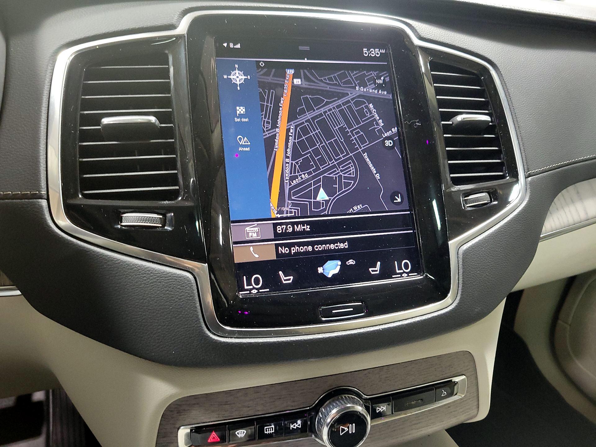 Thumbnail: 2021 Volvo XC90 - 14