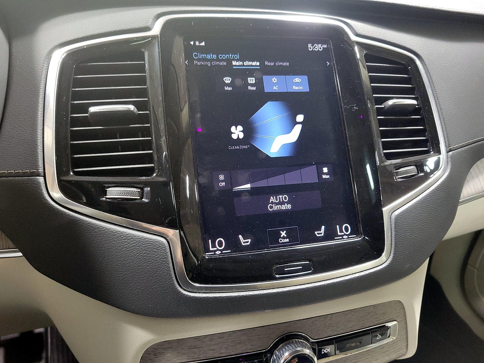 Thumbnail: 2021 Volvo XC90 - 17