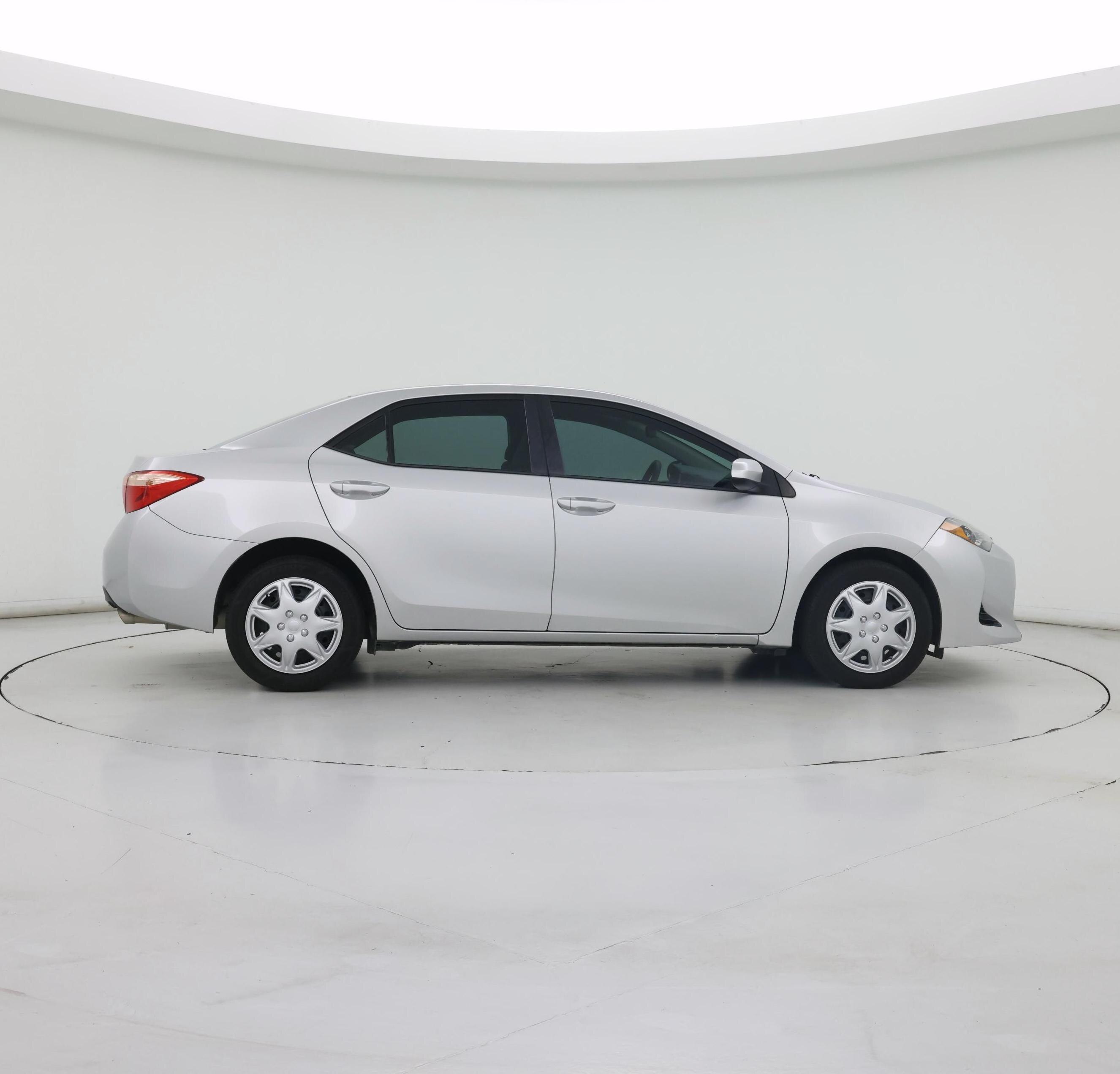 Thumbnail: 2018 Toyota Corolla - 7