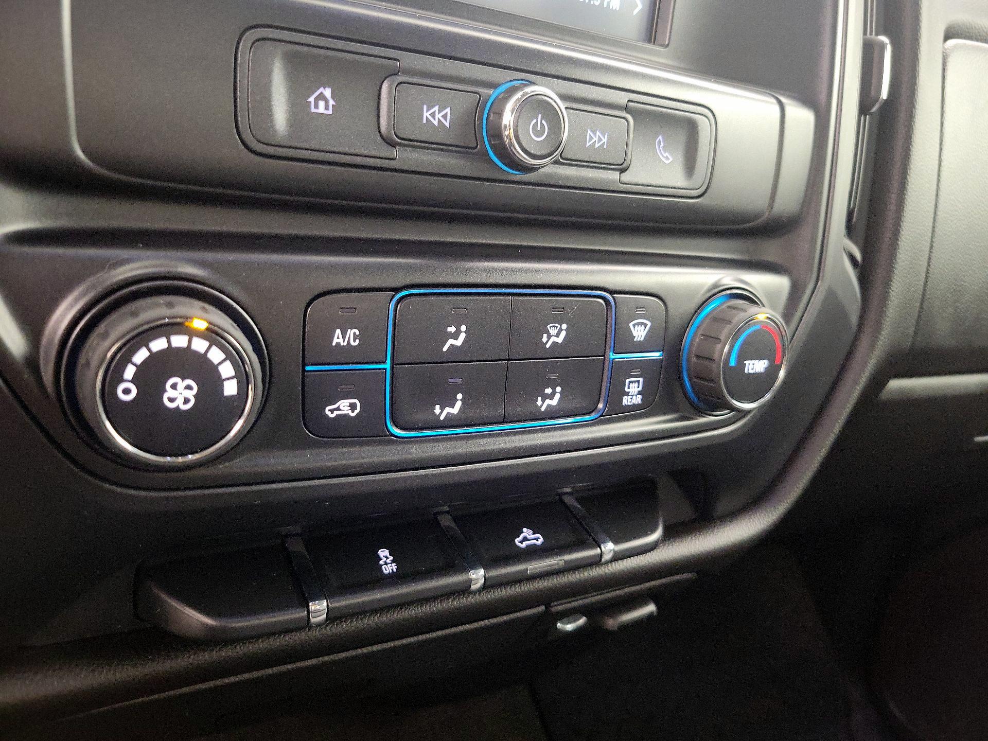 Thumbnail: 2016 Chevrolet Silverado 1500 - 15