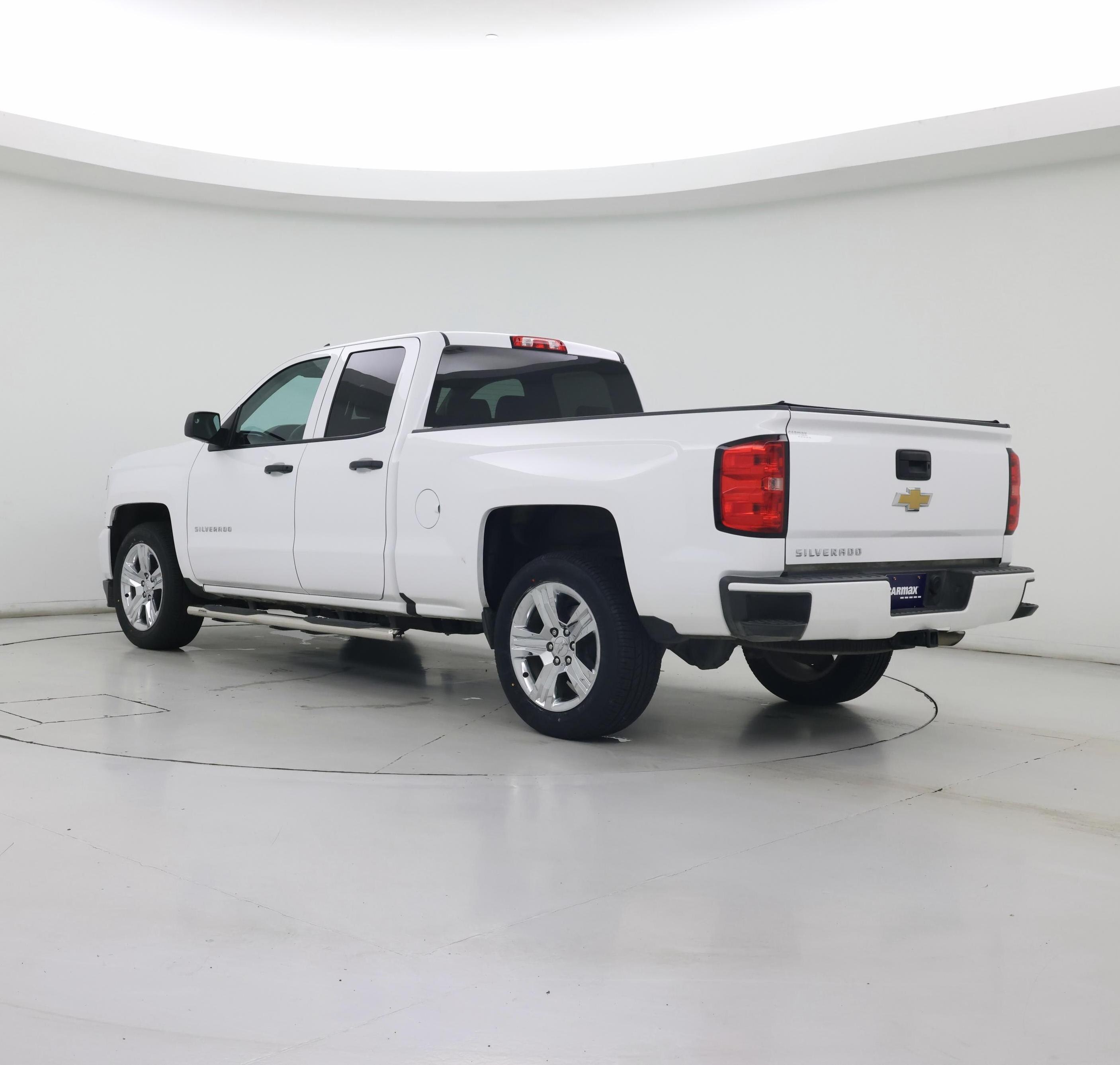 Thumbnail: 2016 Chevrolet Silverado 1500 - 2